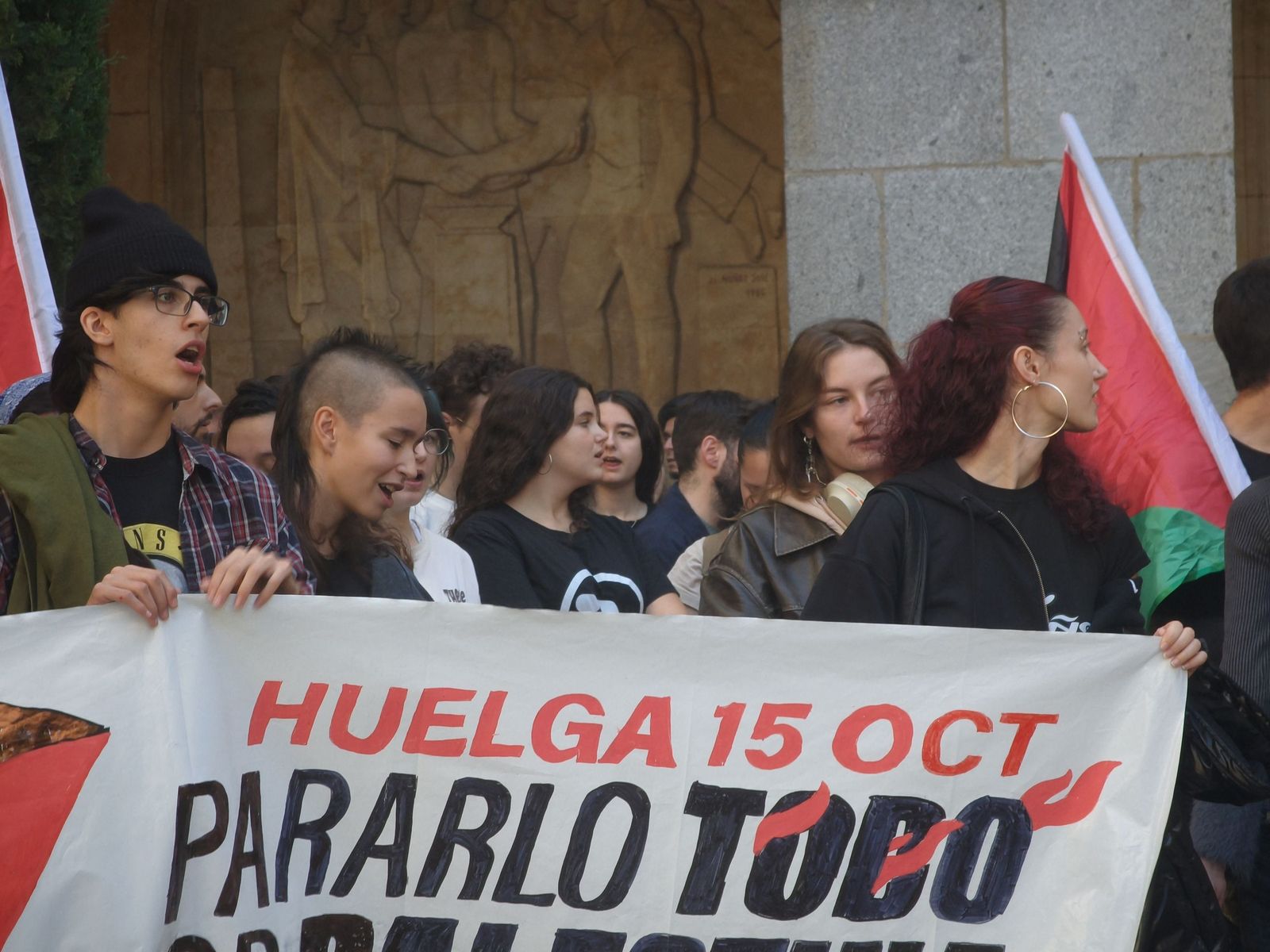 Los estudiantes de Salamanca recorren Salamanca alzando la voz por Palestina