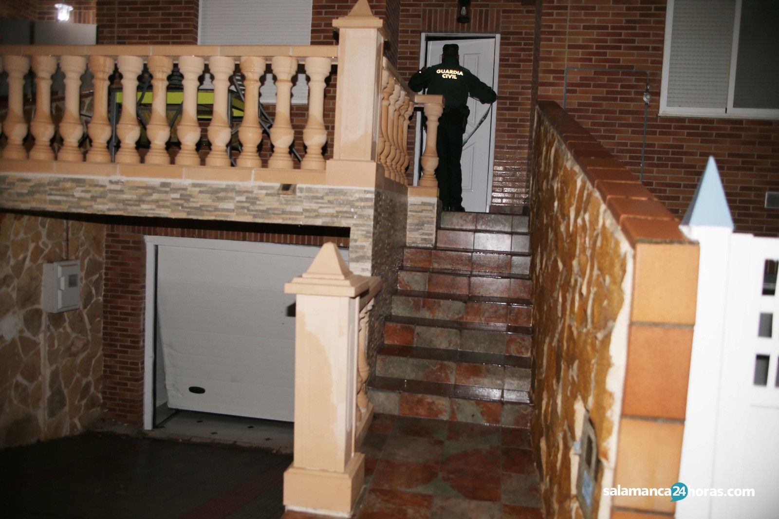 Guardia Civil Galindo y Perahuy chalet (5)