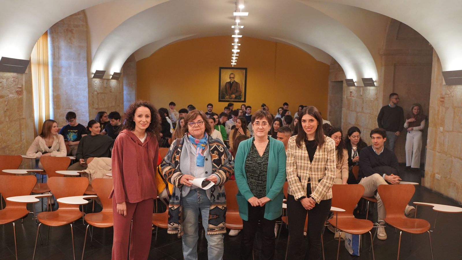 La UPSA presenta los beneficios del exoesqueleto pediátrico y de la fisioterapia dermatofuncional