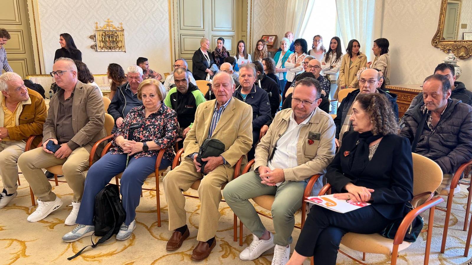 Encuentro entre AFEMC y el Ayuntamiento de Salamanca con motivo del Día Mundial de la Salud Mental