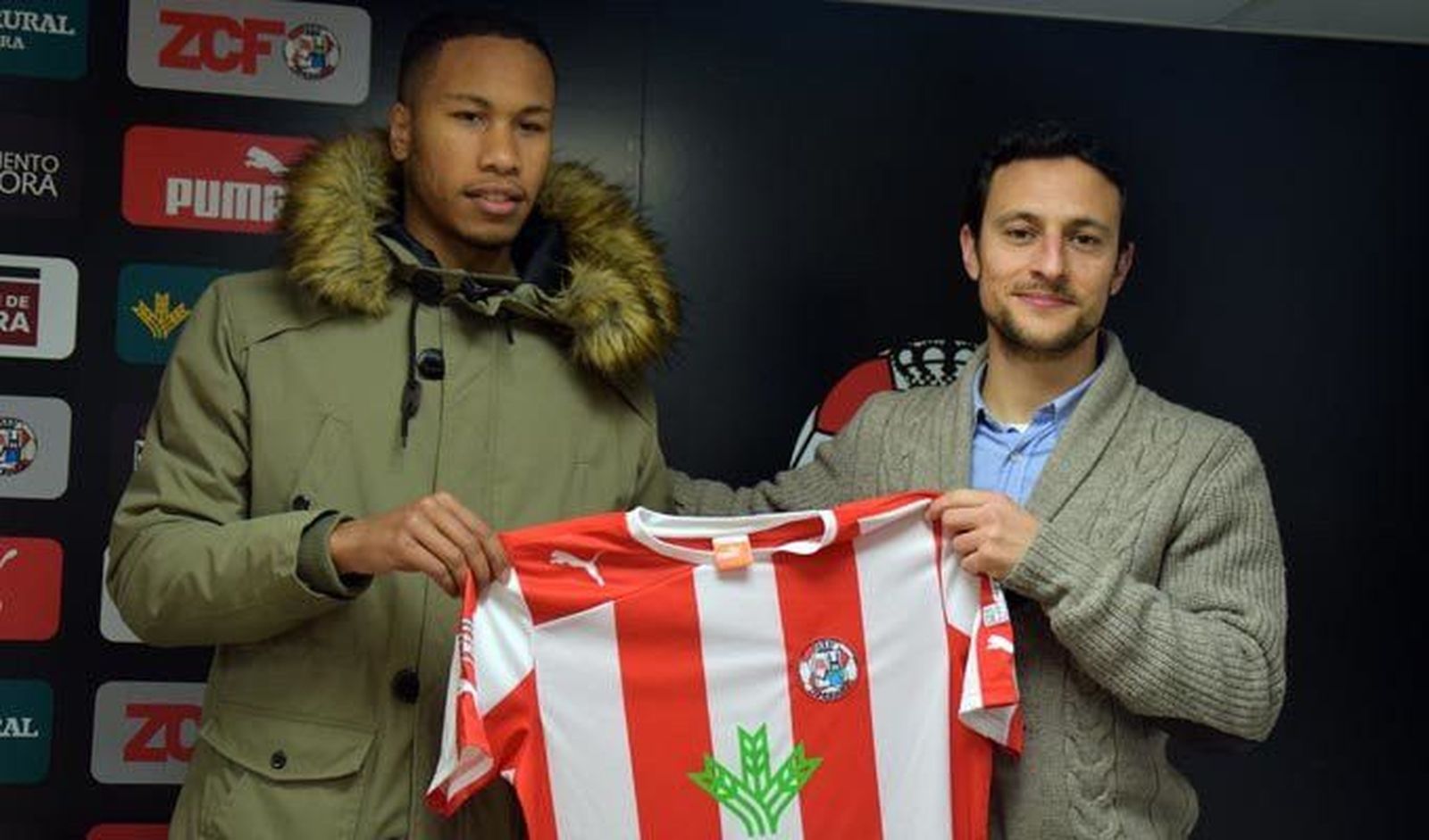 El Zamora sigue sondeando el mercado para reforzar la defensa