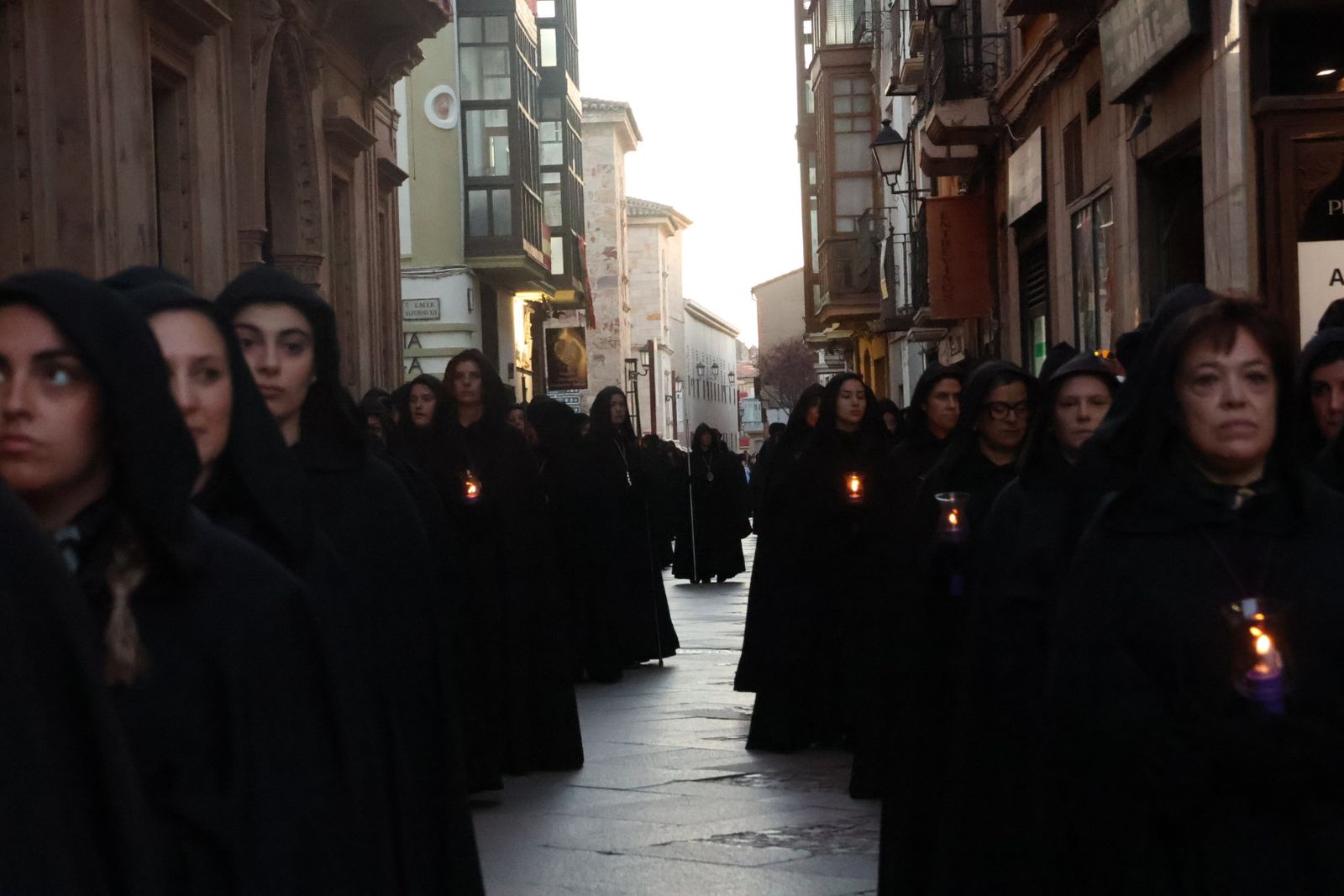 GALERÍA | Revive en imágenes la procesión de la Soledad