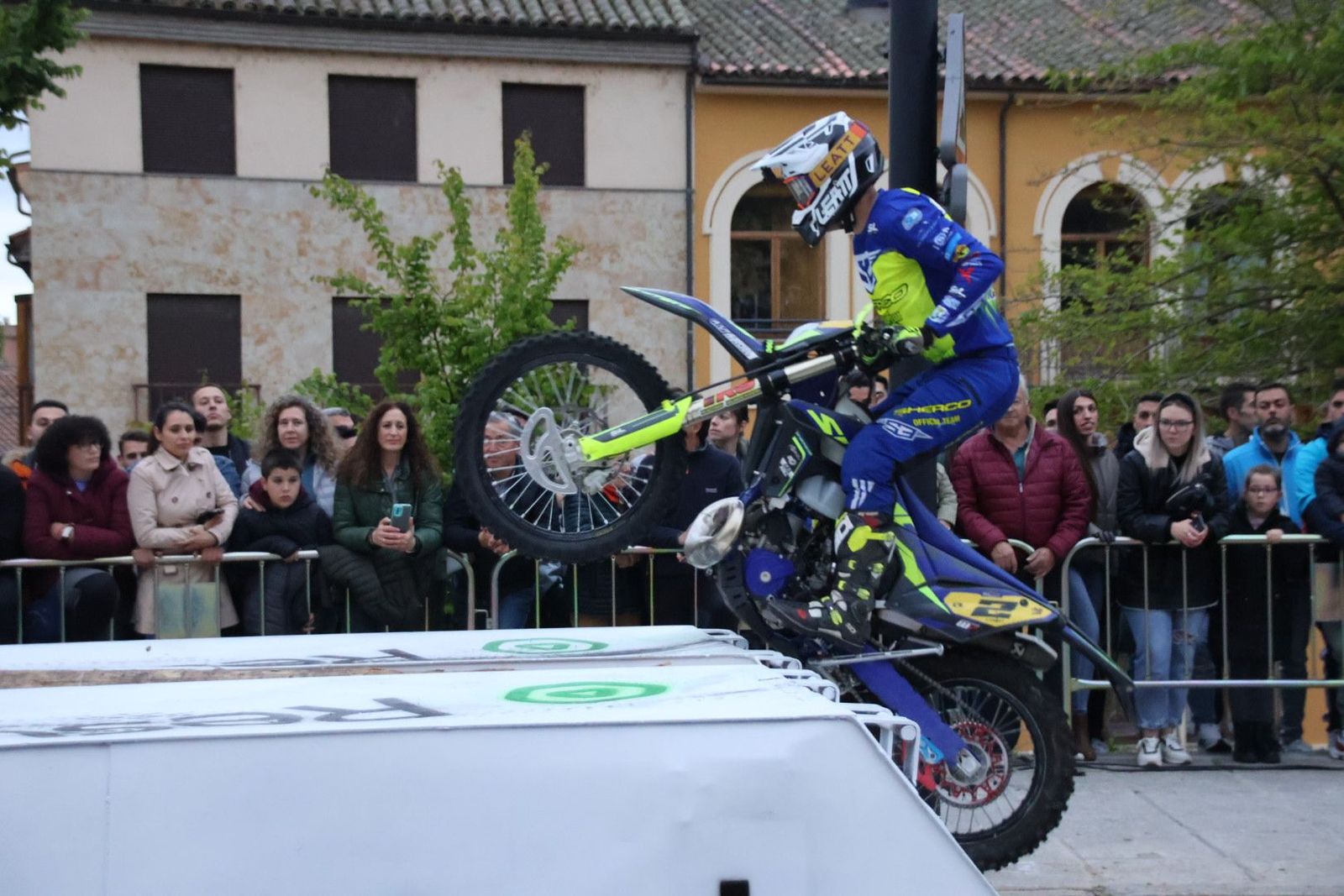 20240503194332-img-3322