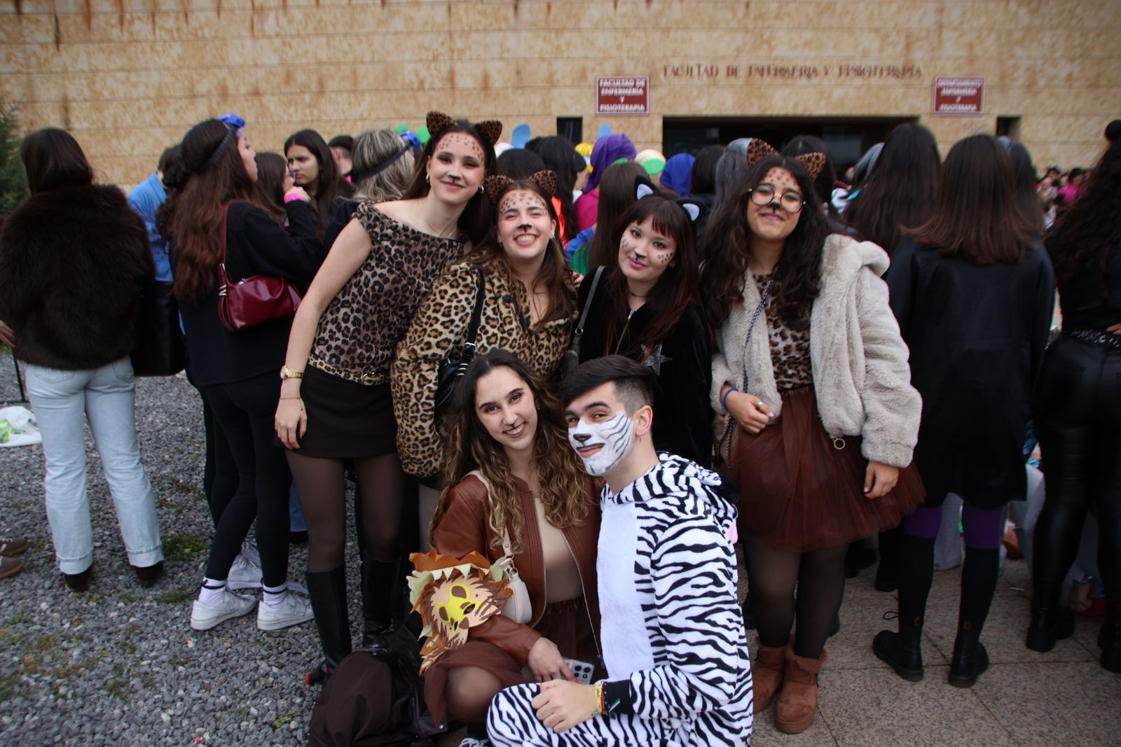 Charanga fiestas Enfermería y Fisioterapia USAL