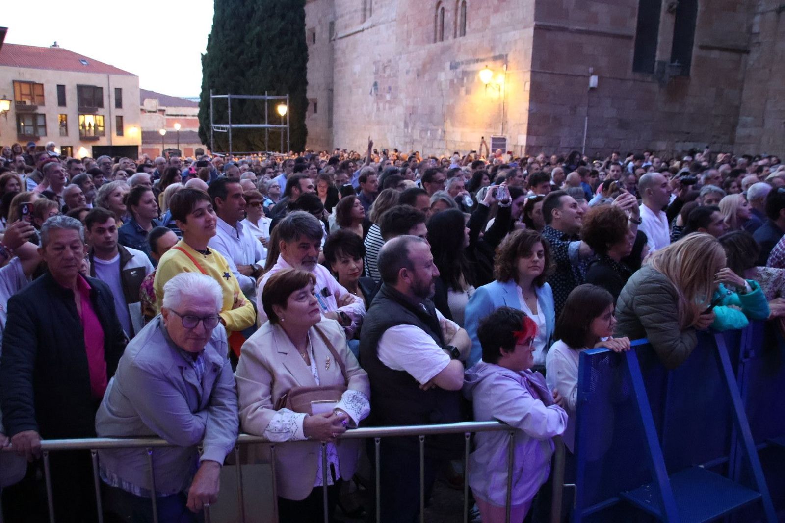 Concierto en el Patio Chico. Archivo