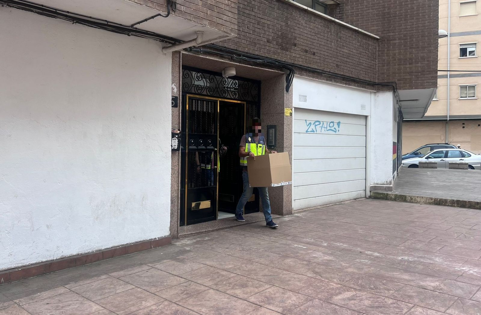 Un detenido en una operación de Policía Nacional en el barrio Vidal (3).jpeg