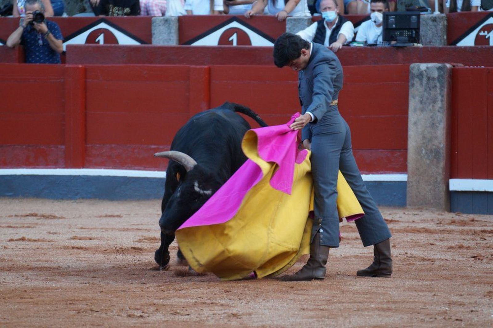 clase-practica-de-tauromaquia-25