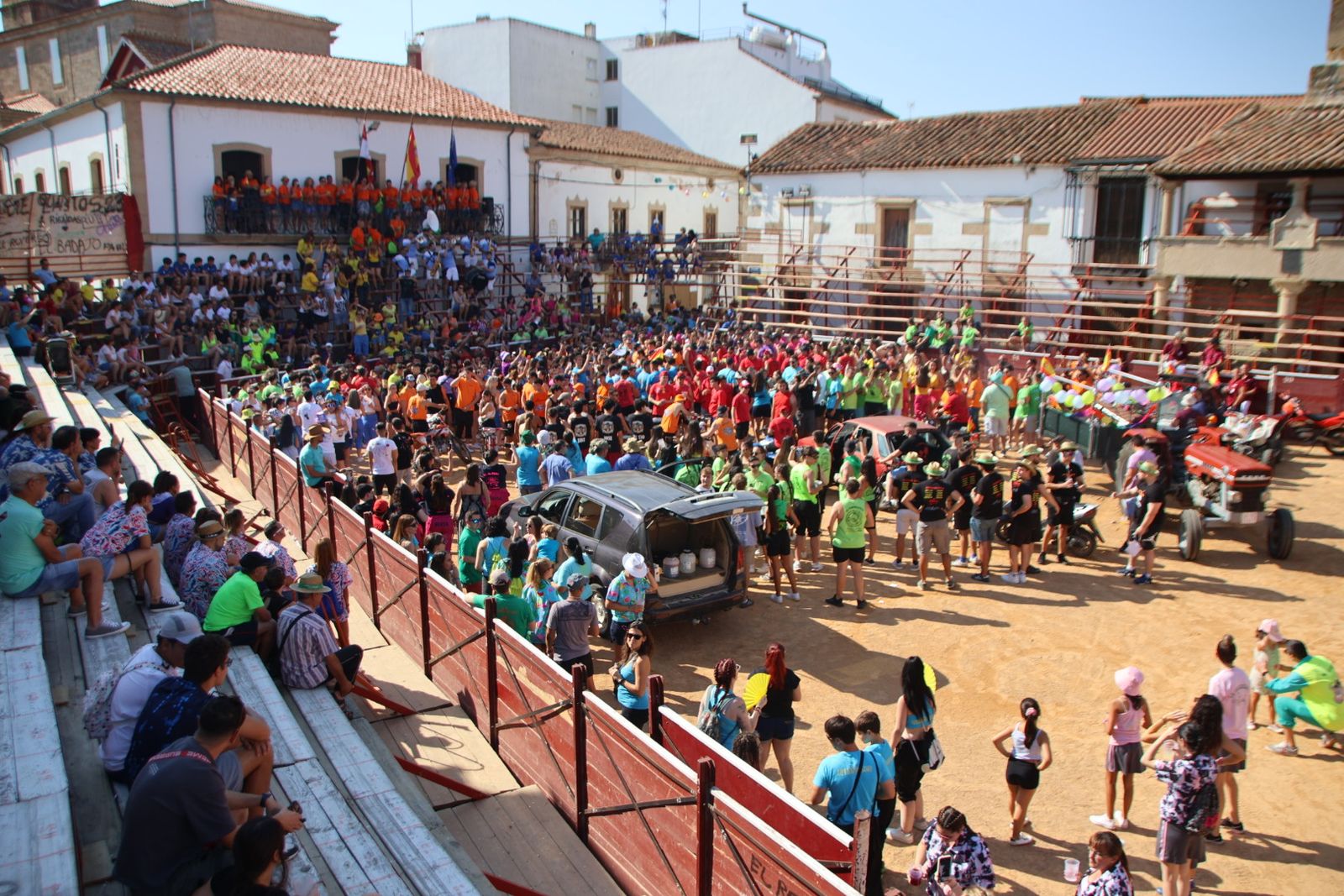 Lumbrales, encuentro de peñas, chupinazo