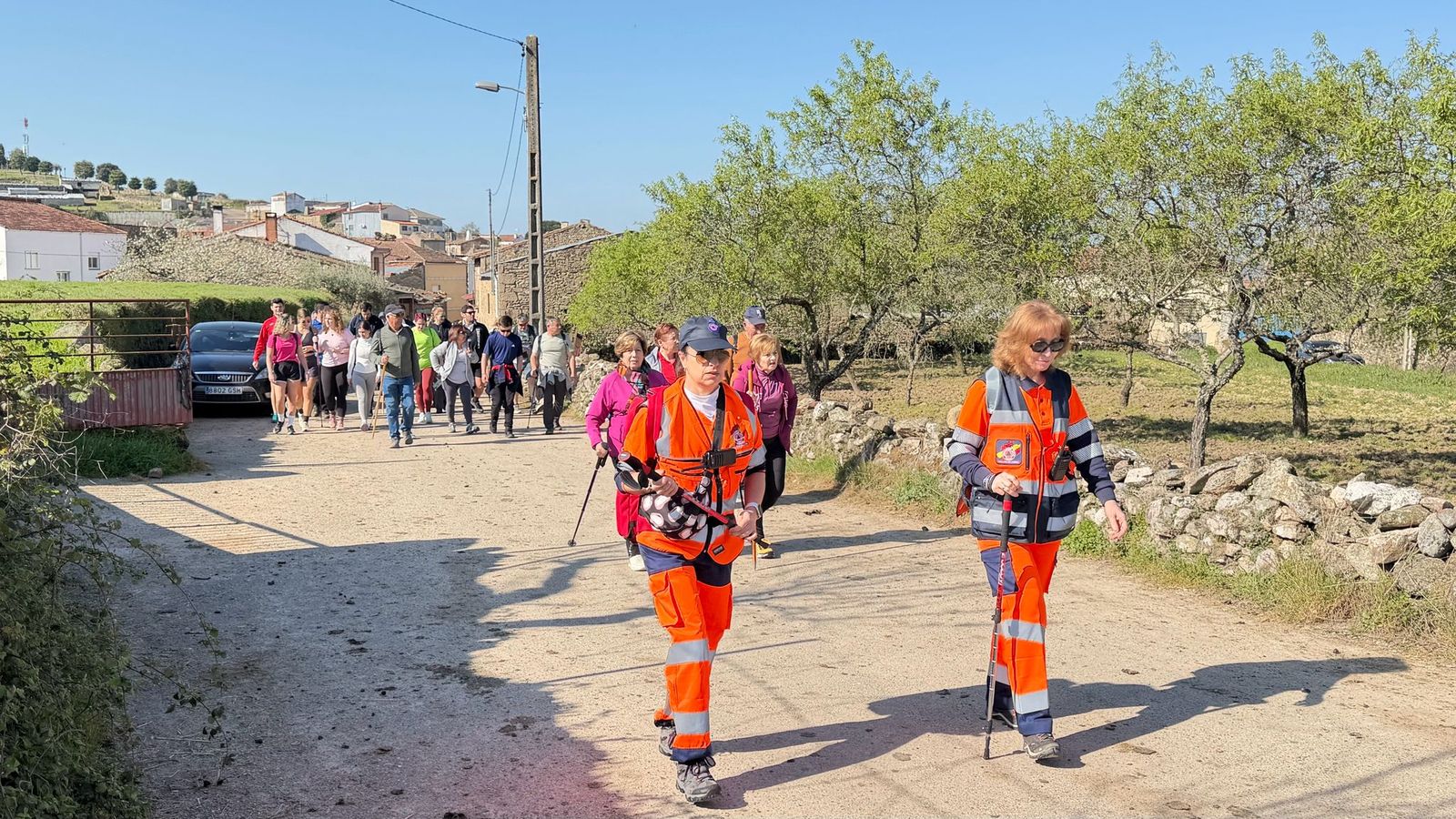 Marcha senderiesta mieza