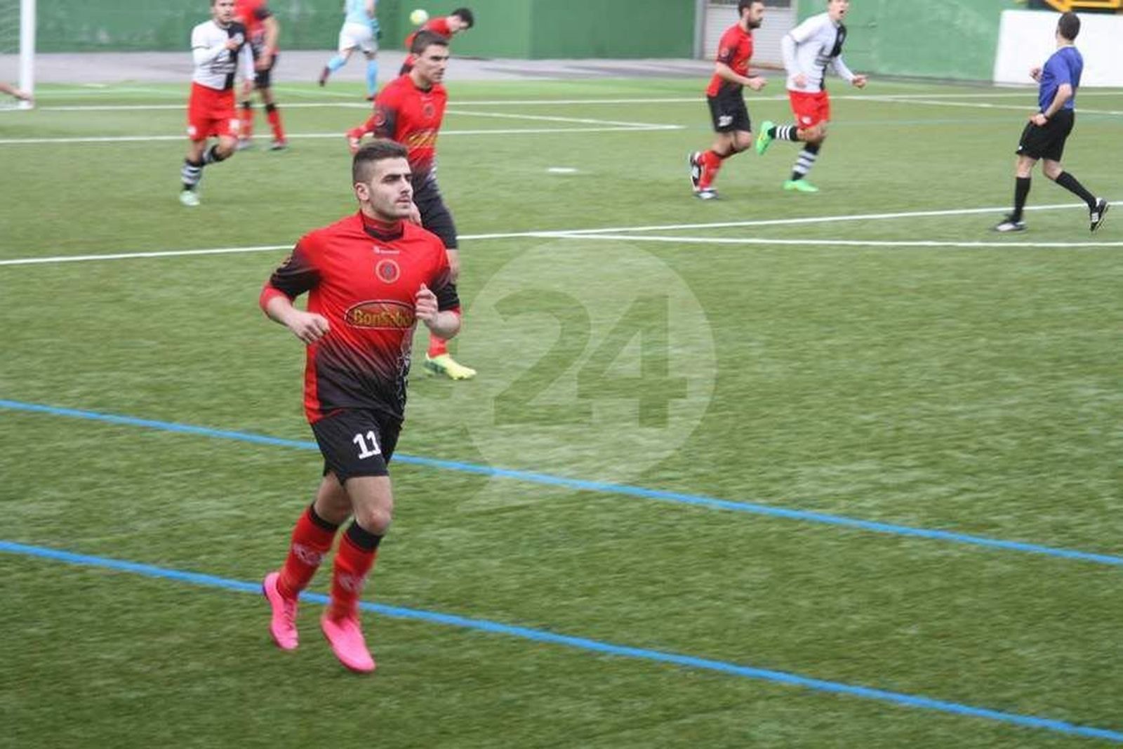 Un gol de Elices en el descuento rescata un punto para el Béjar Un gol de Elices en el descuento rescata un punto para el Béjar