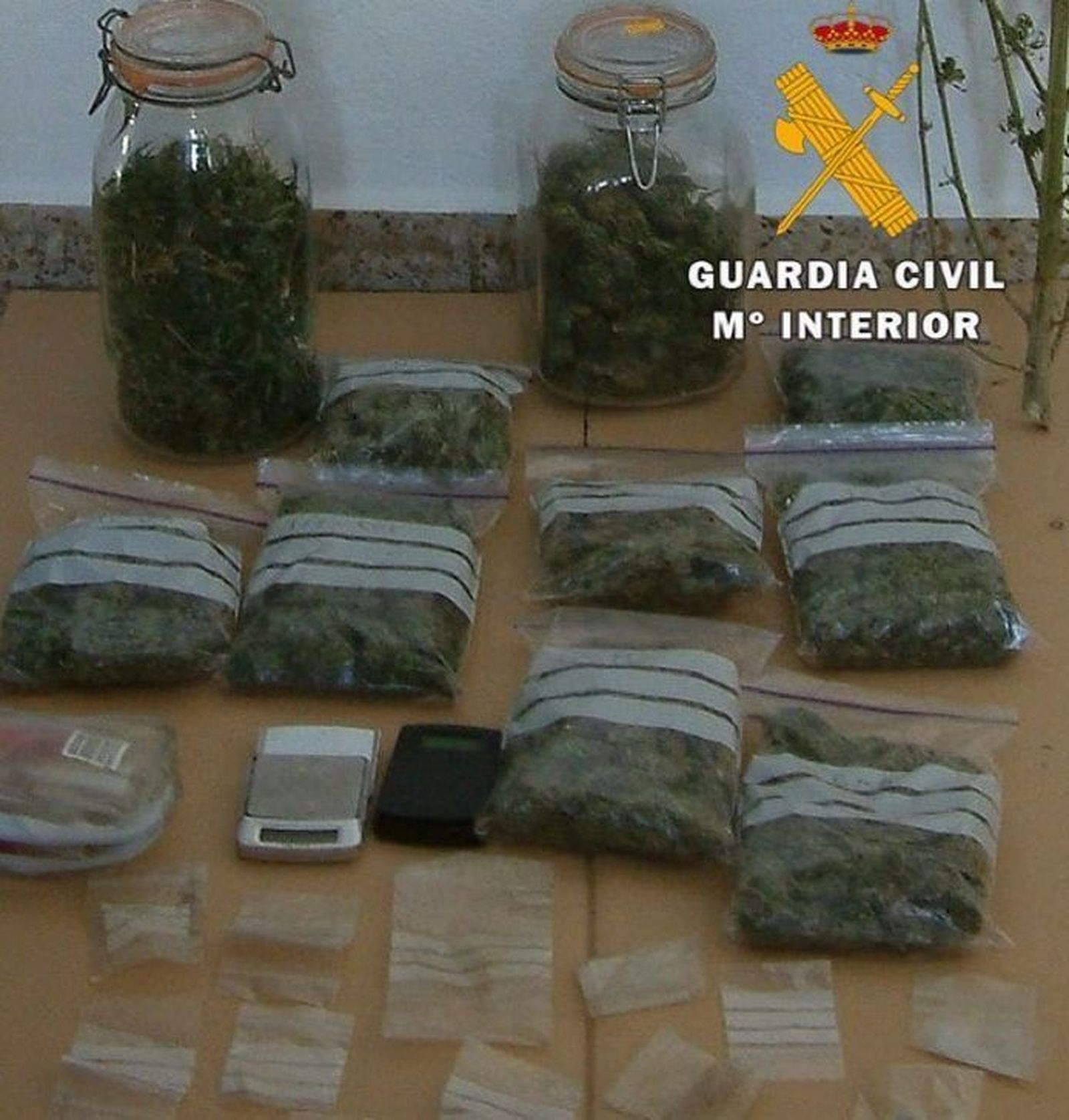 Un detenido por posesión de 500 gramos de marihuana preparada para la venta