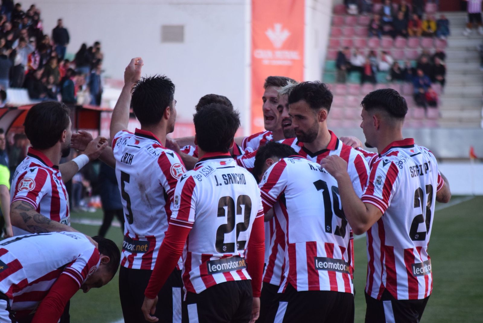 Zamora CF - Pontevedra CF (100).JPG