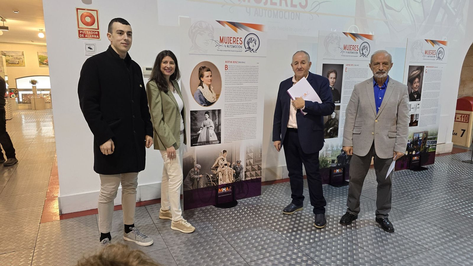 Presentación de la exposición: Mujeres y automoción. "Un viaje compartido hacia la igualdad"