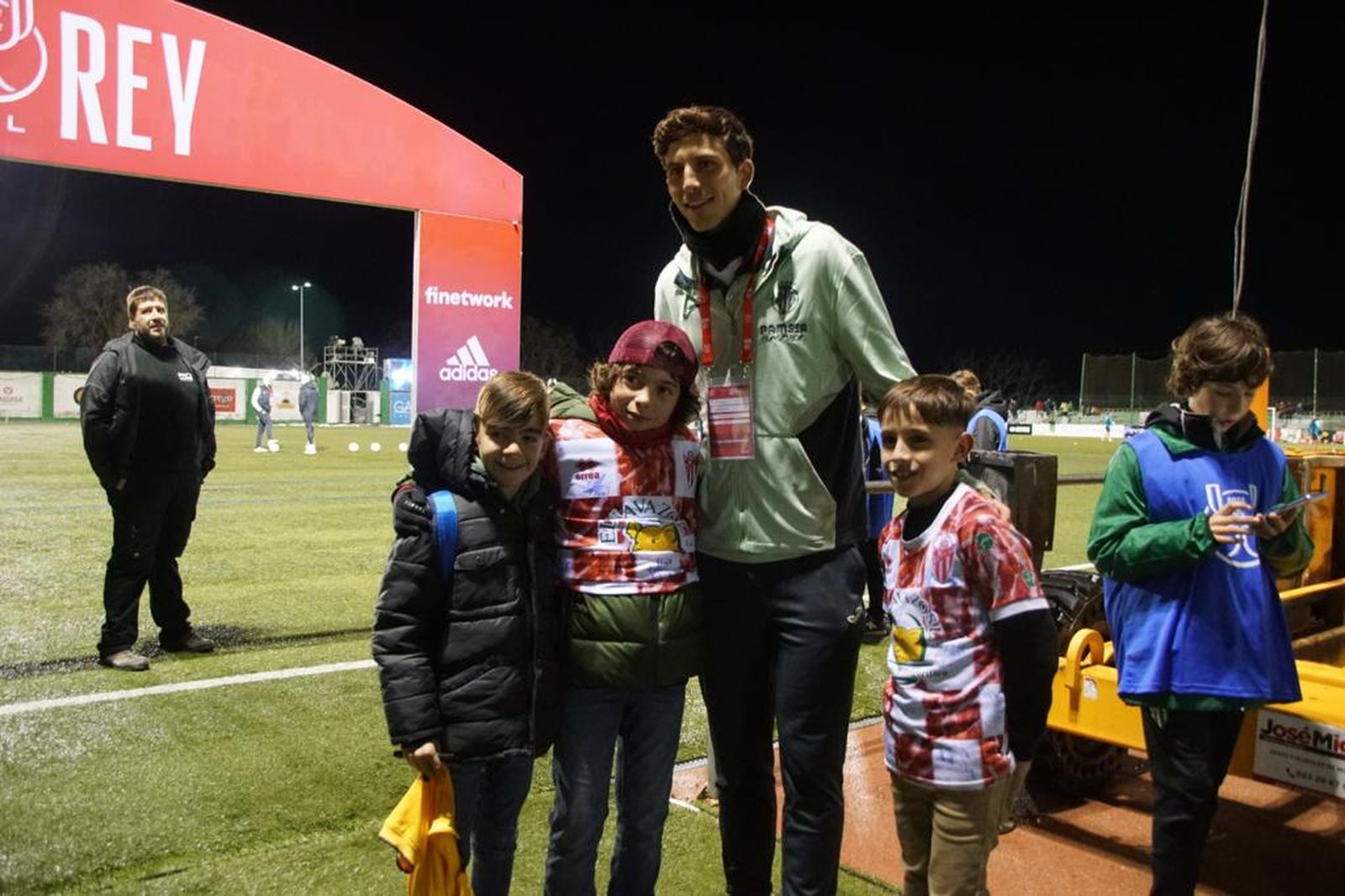 5618e402-b3b2-4f70-88d9-cf0444483b83