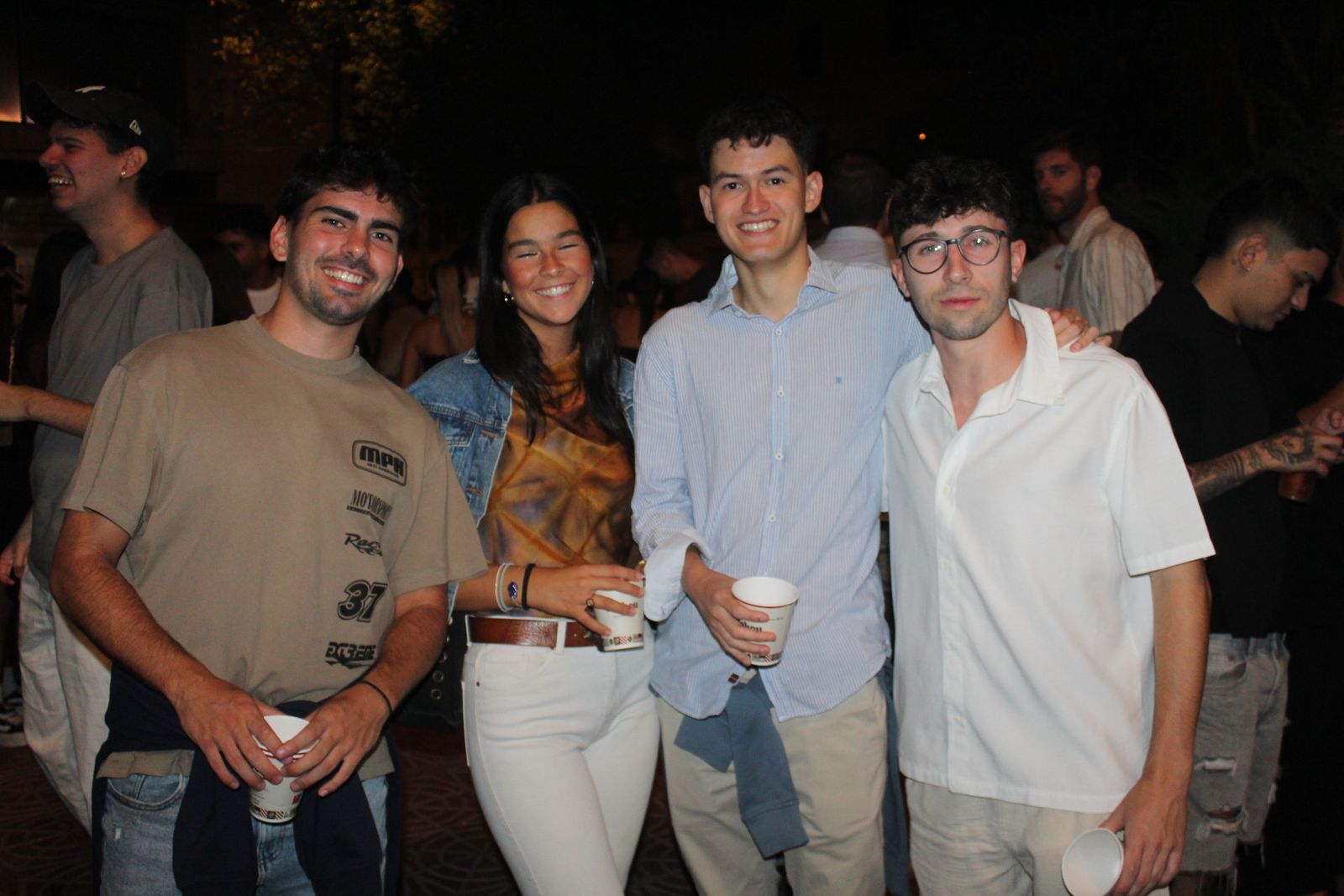 Ambiente en la Feria de Día en la tarde de este sábado