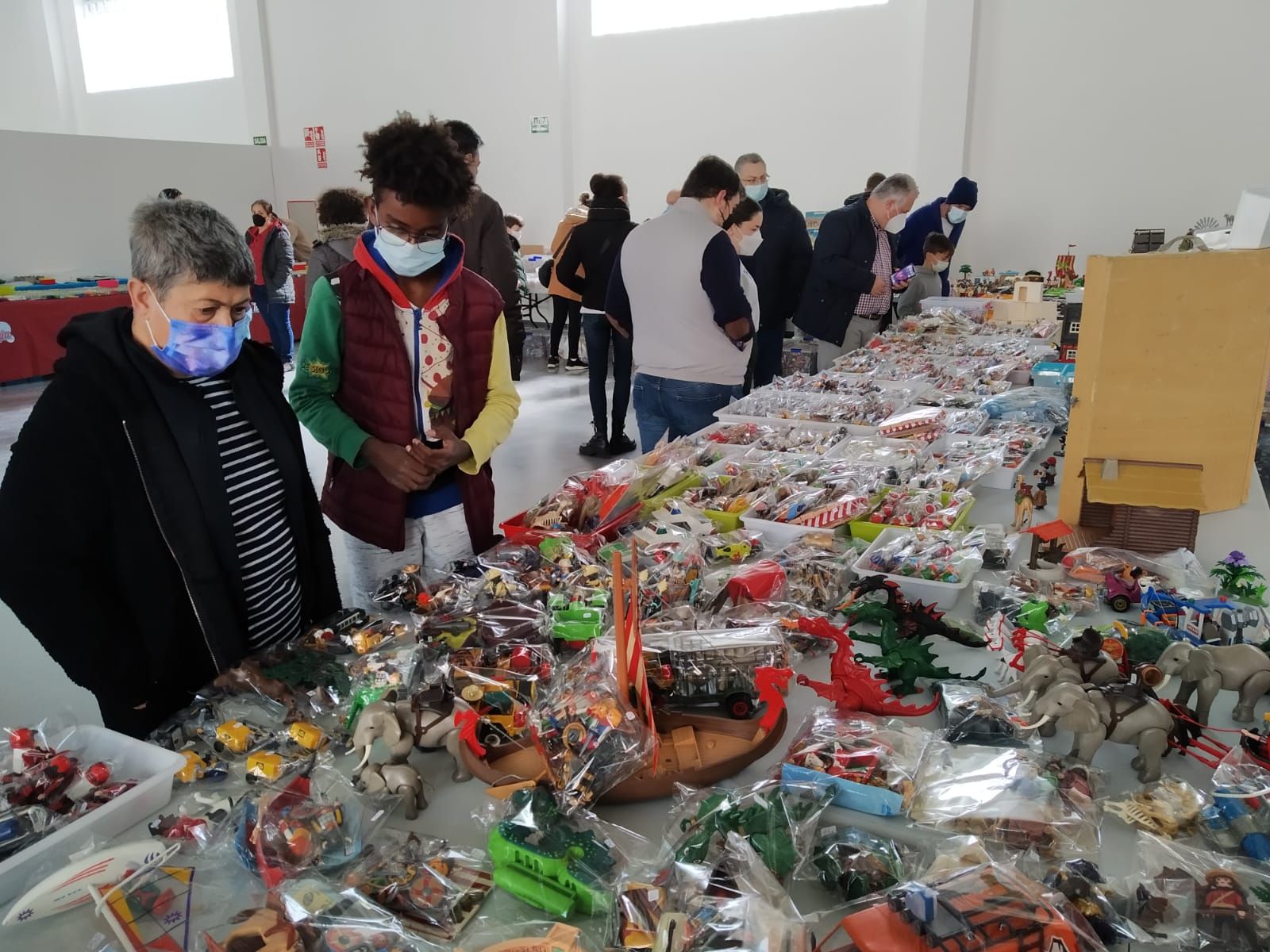 Inauguración centro multiusos villares y feria playmobil (13)