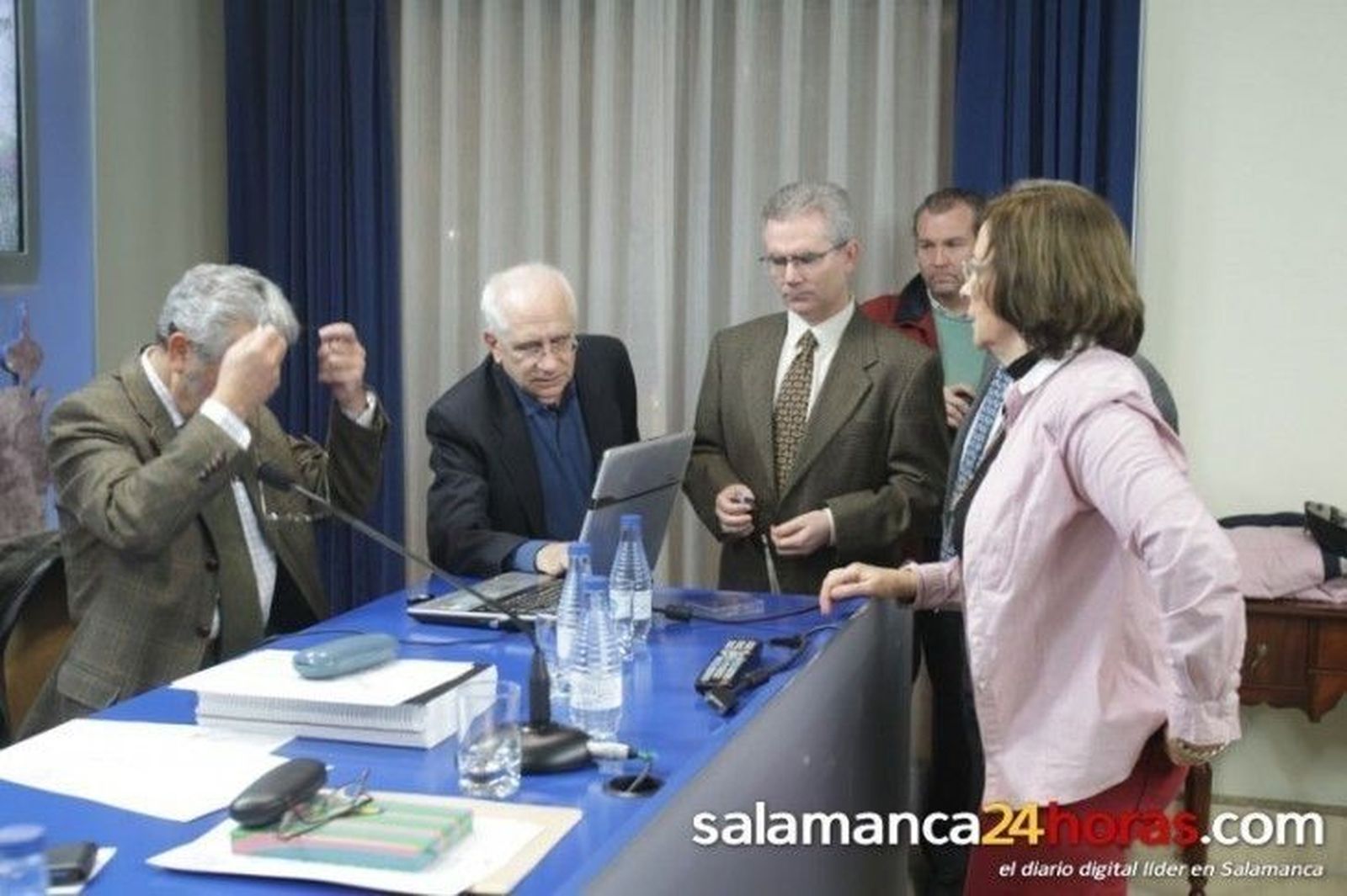 ¿Puente de Enrique Estevan o Esteban? A debate en el Liceo