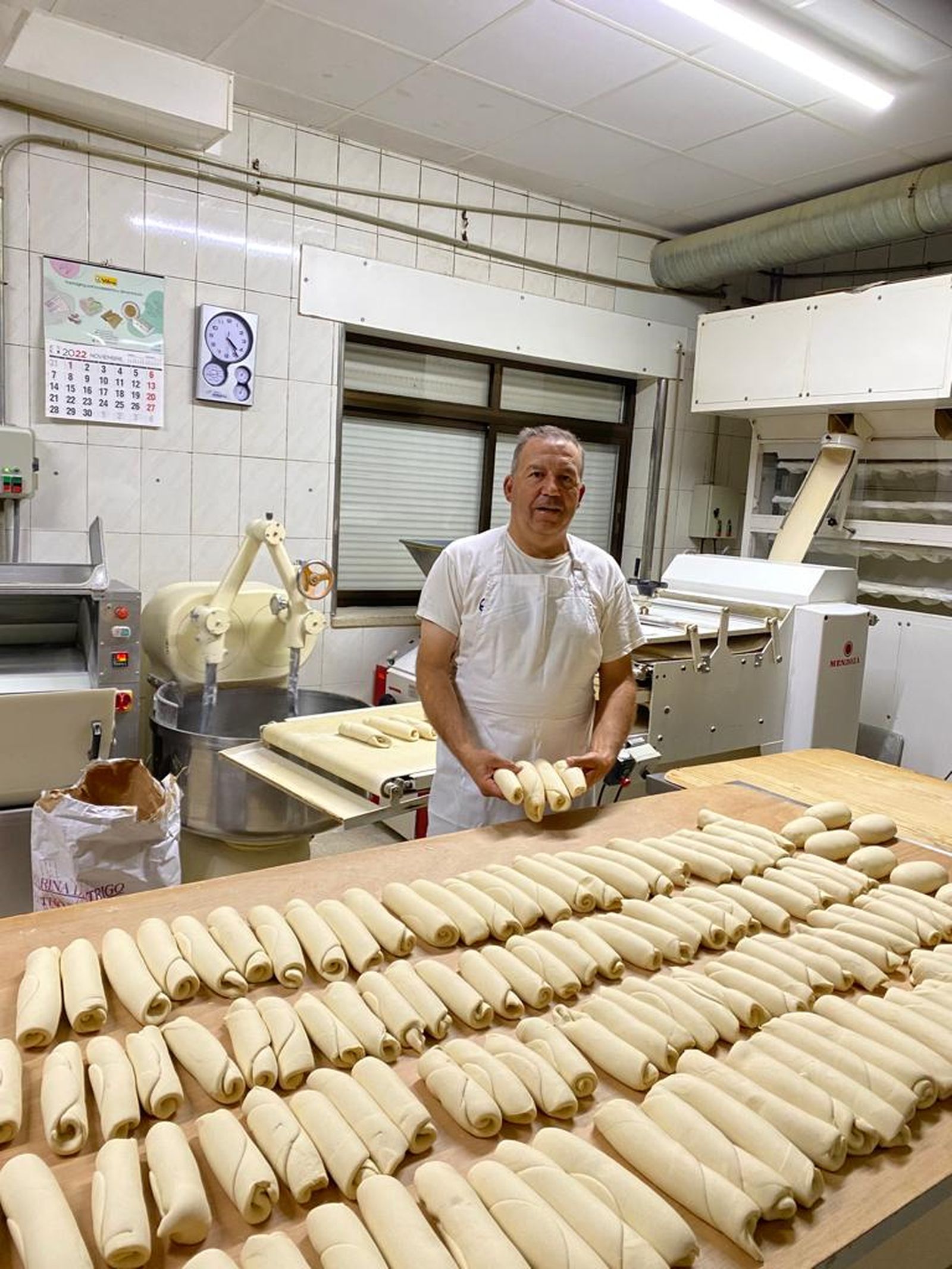 Manuel Martín Díaz García, propietario de una panadería en Cabrerizos 1