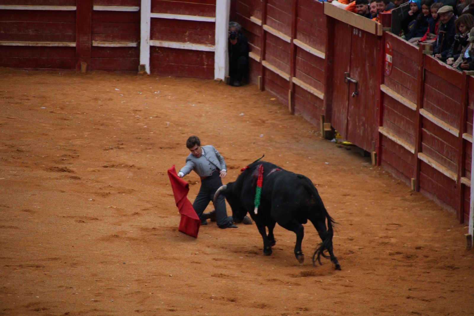 whatsapp-image-2025-03-02-at-18-54-12