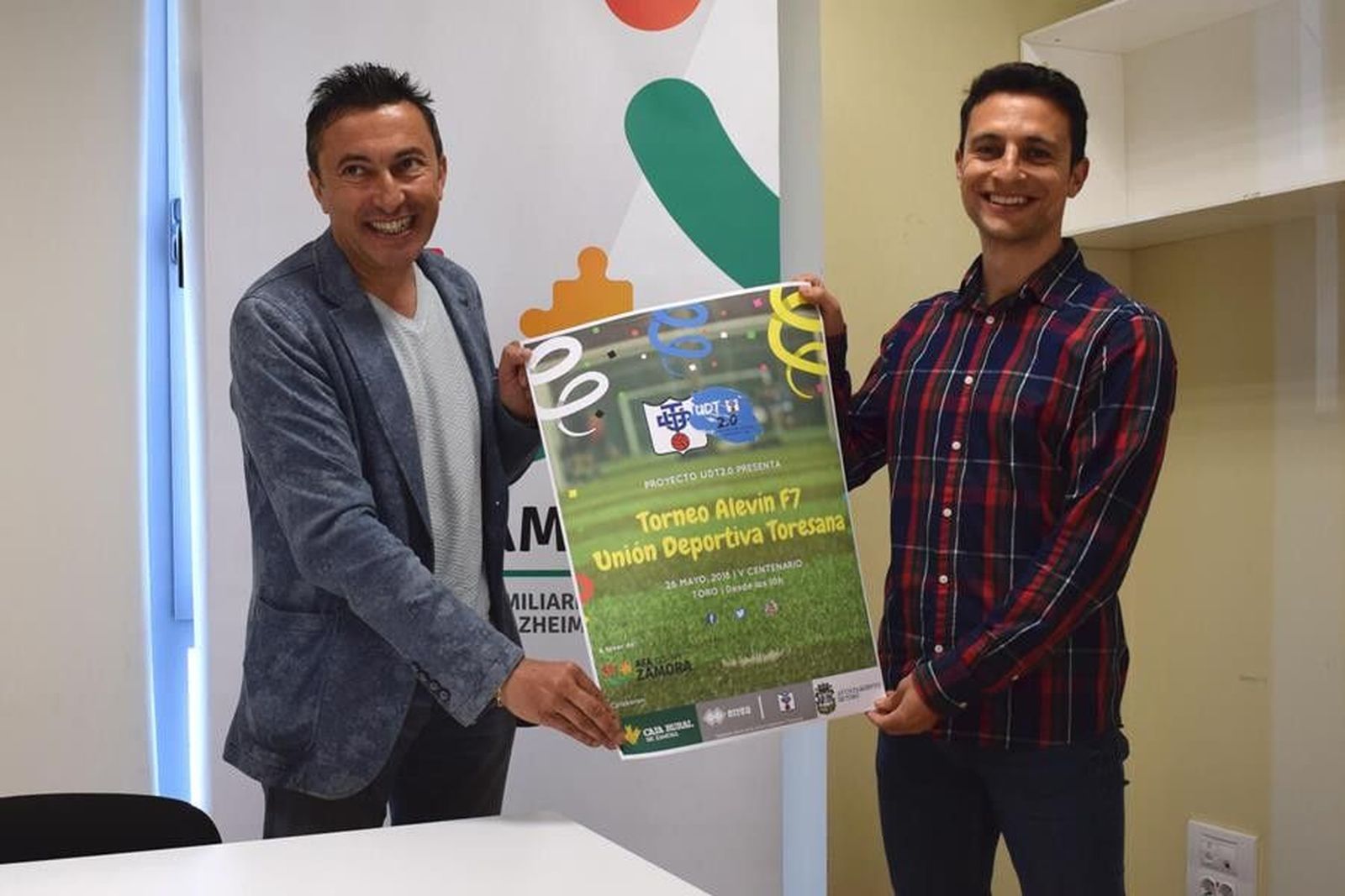 Presentacion torneosolidario UDToresana AFAZamora4 (1) (Copy)