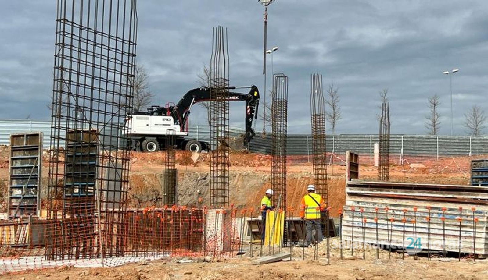 Obras Incubadora de Empresas de Biotecnología, Bioingeniería y Salud. Fotos S24H (2)