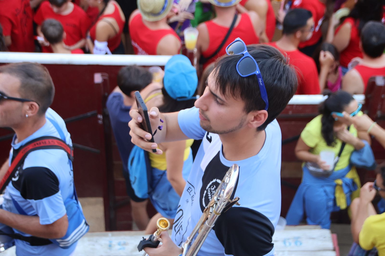 Lumbrales, encuentro de peñas, chupinazo