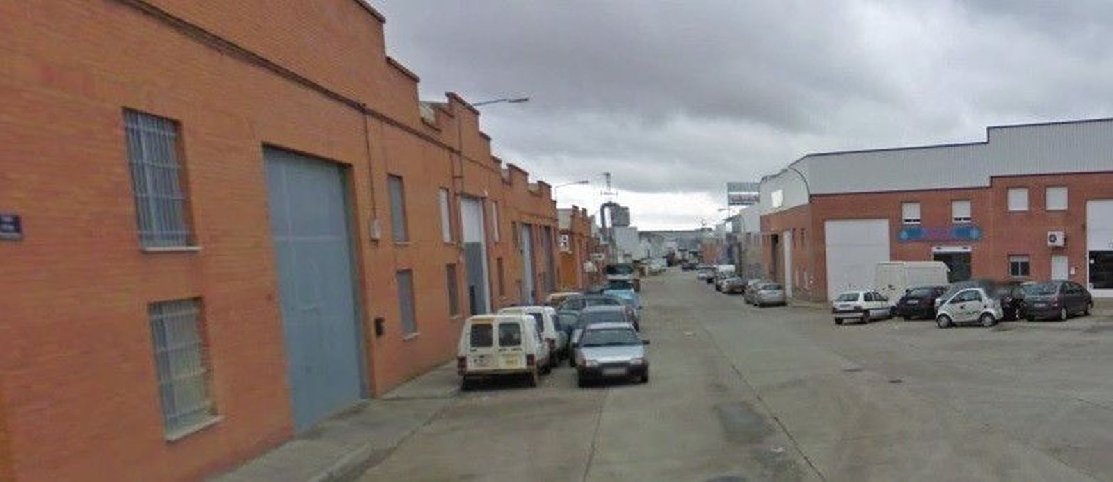 Un herido leve en un accidente de tráfico en el polígono Los Villares