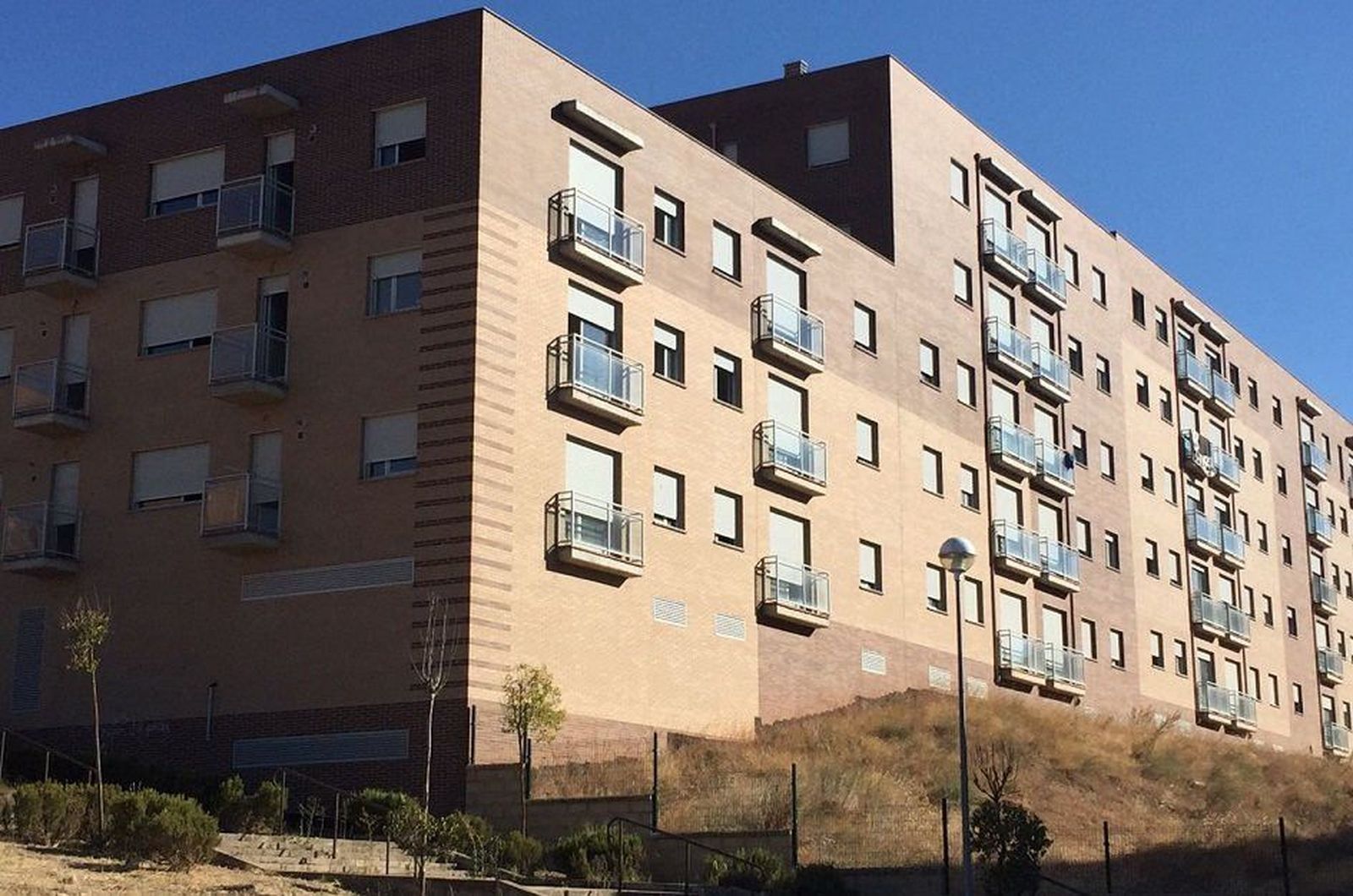 Edificios, viviendas