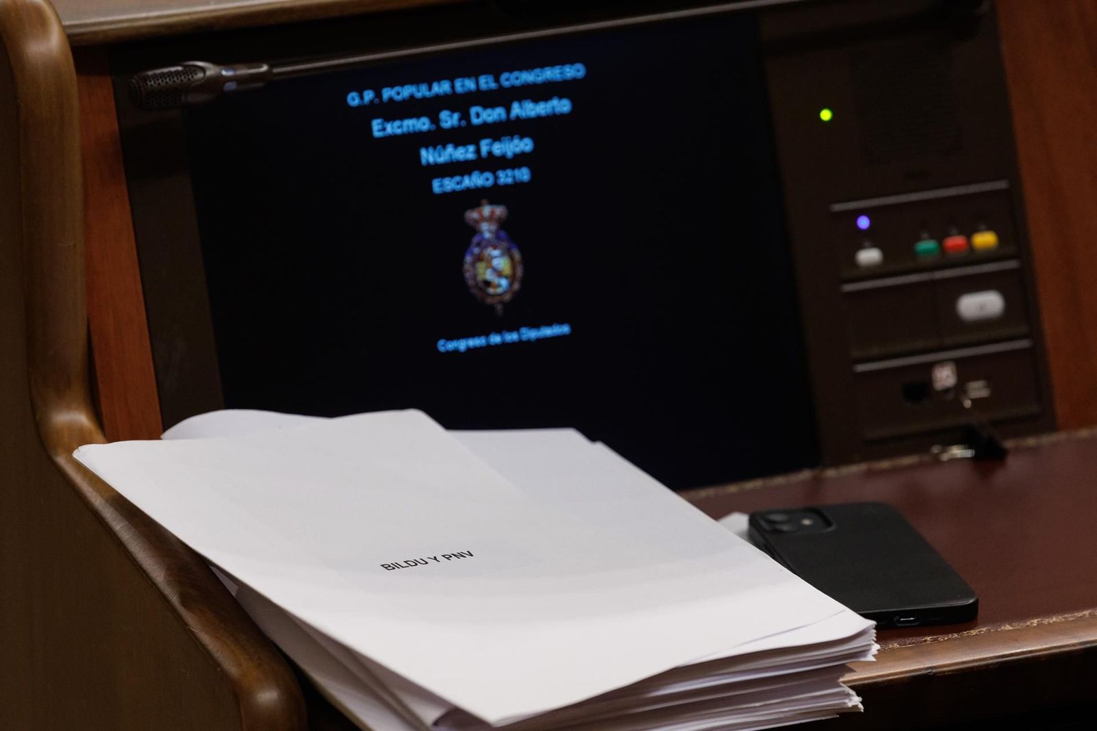 El escaño de Feijóo durante la segunda sesión del debate de investidura del líder del Partido Popular. EP