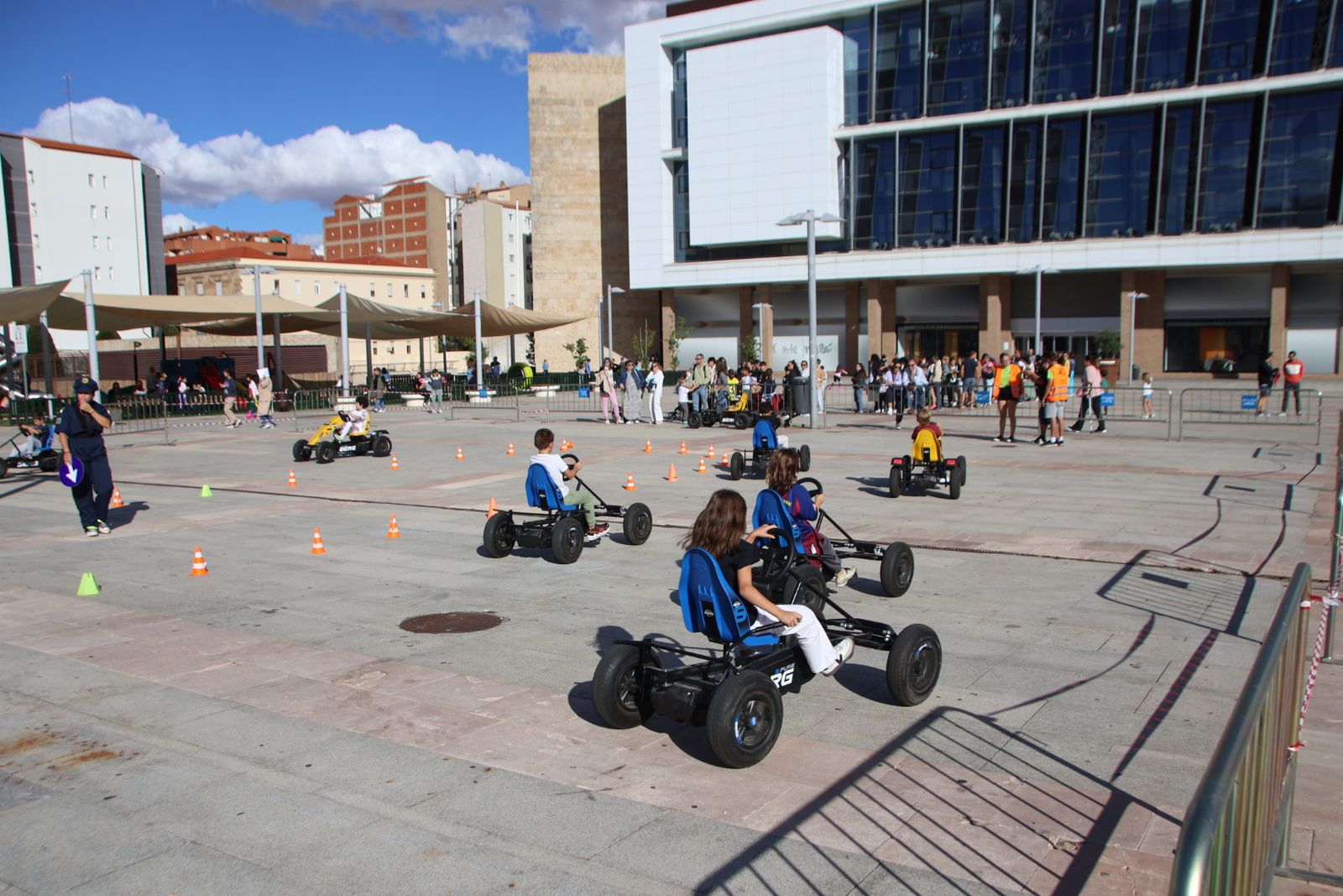 Actividades familiares y karting por el Día Mundial Sin Coche