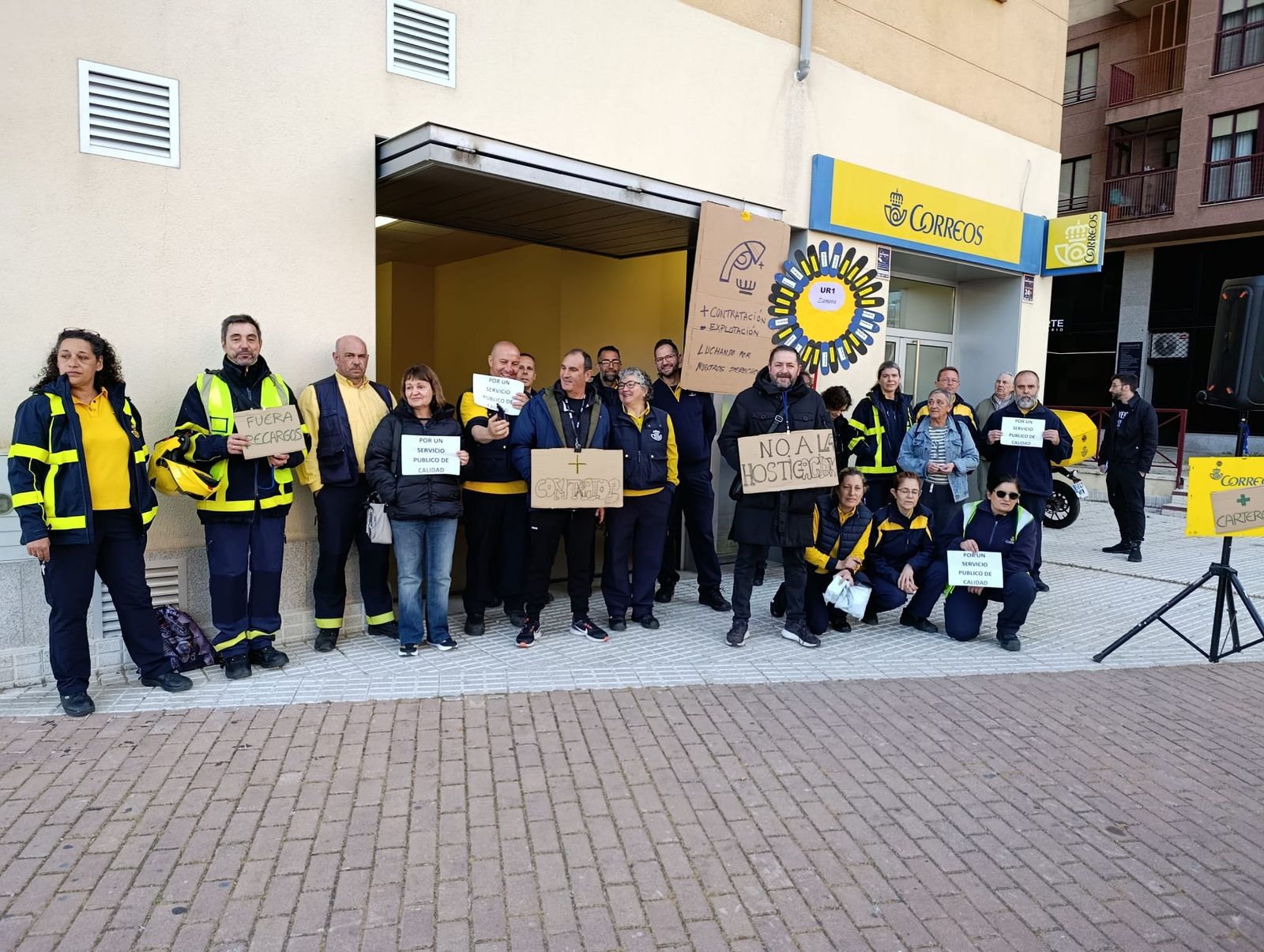 Protesta de los trabajadores de Correos de Zamora