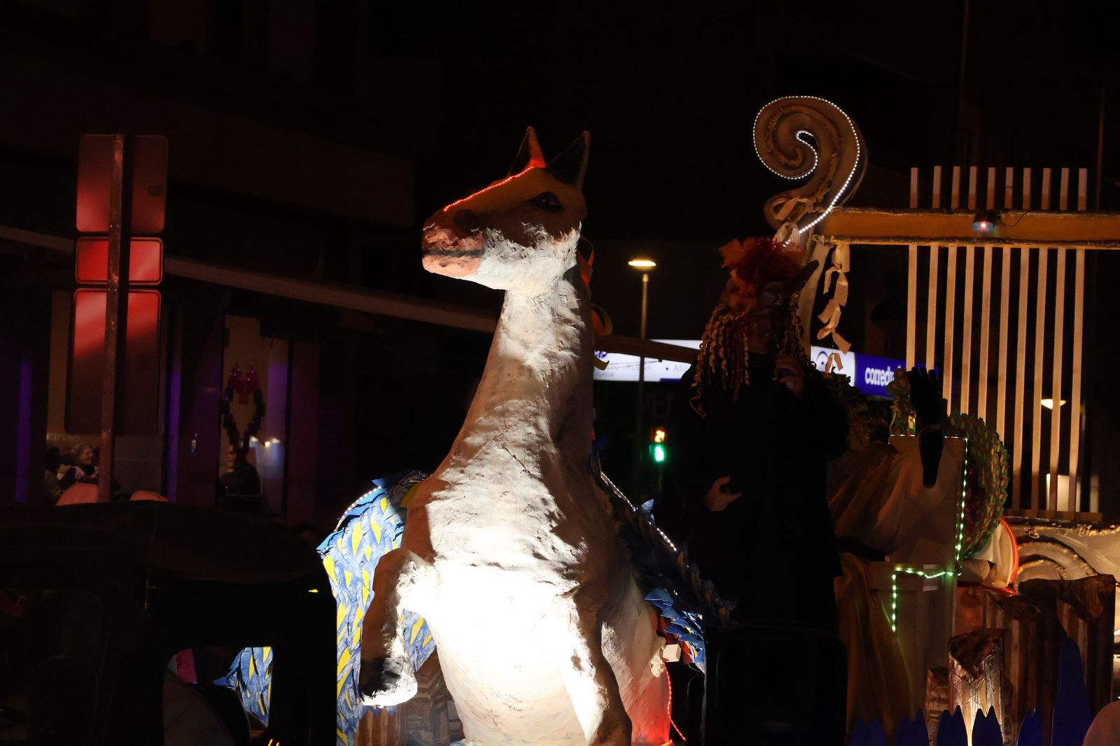 GALERÍA | Disfruta de las imágenes del colorido desfile de Carnaval en Zamora