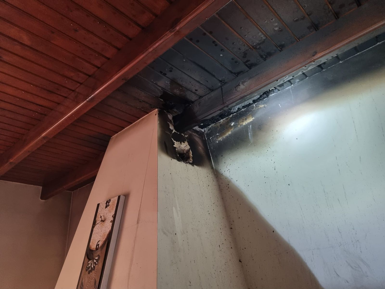 Chimenea en la que se originó el fuego