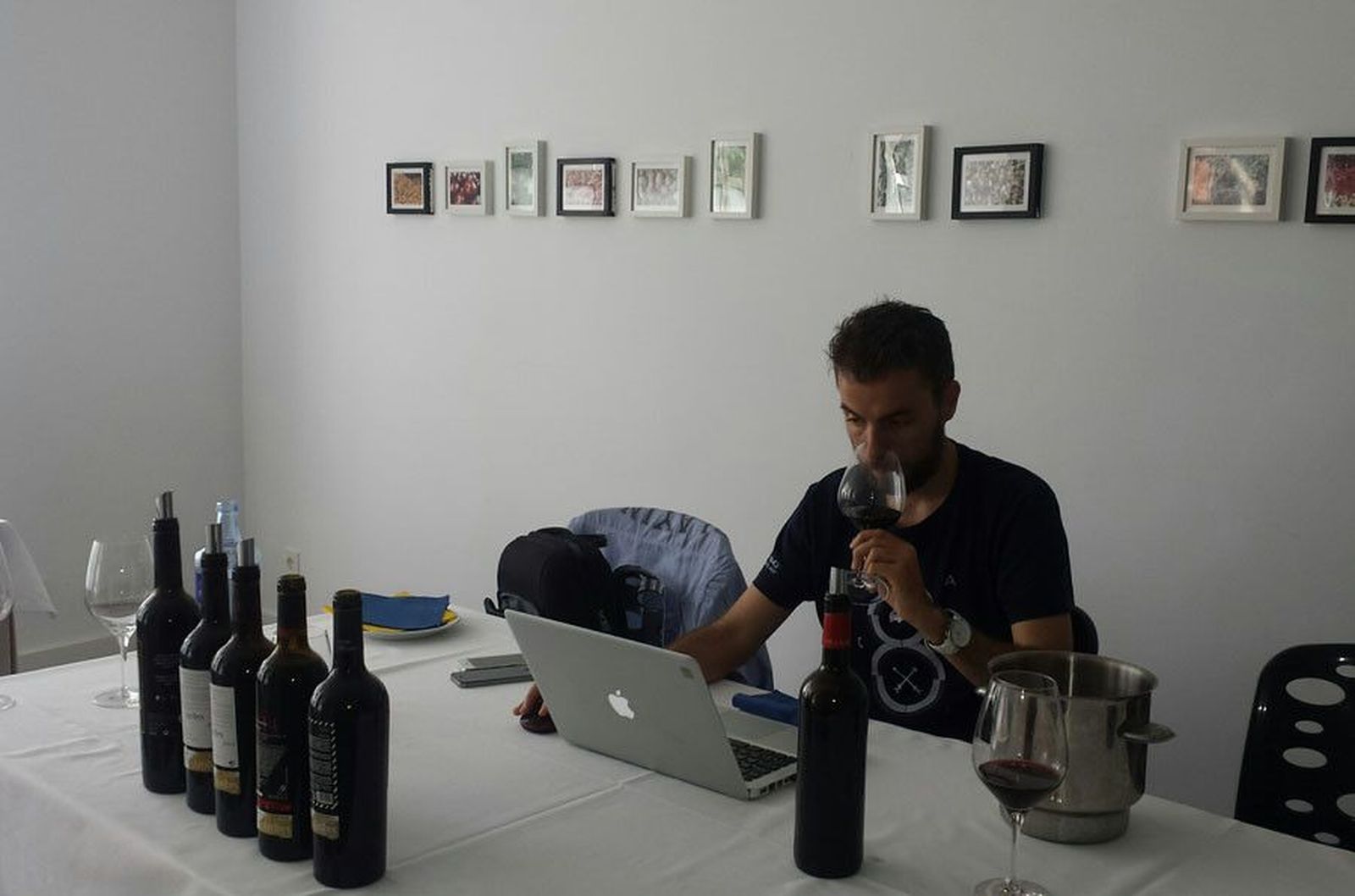 CatandoArribesCarlosGonzalez