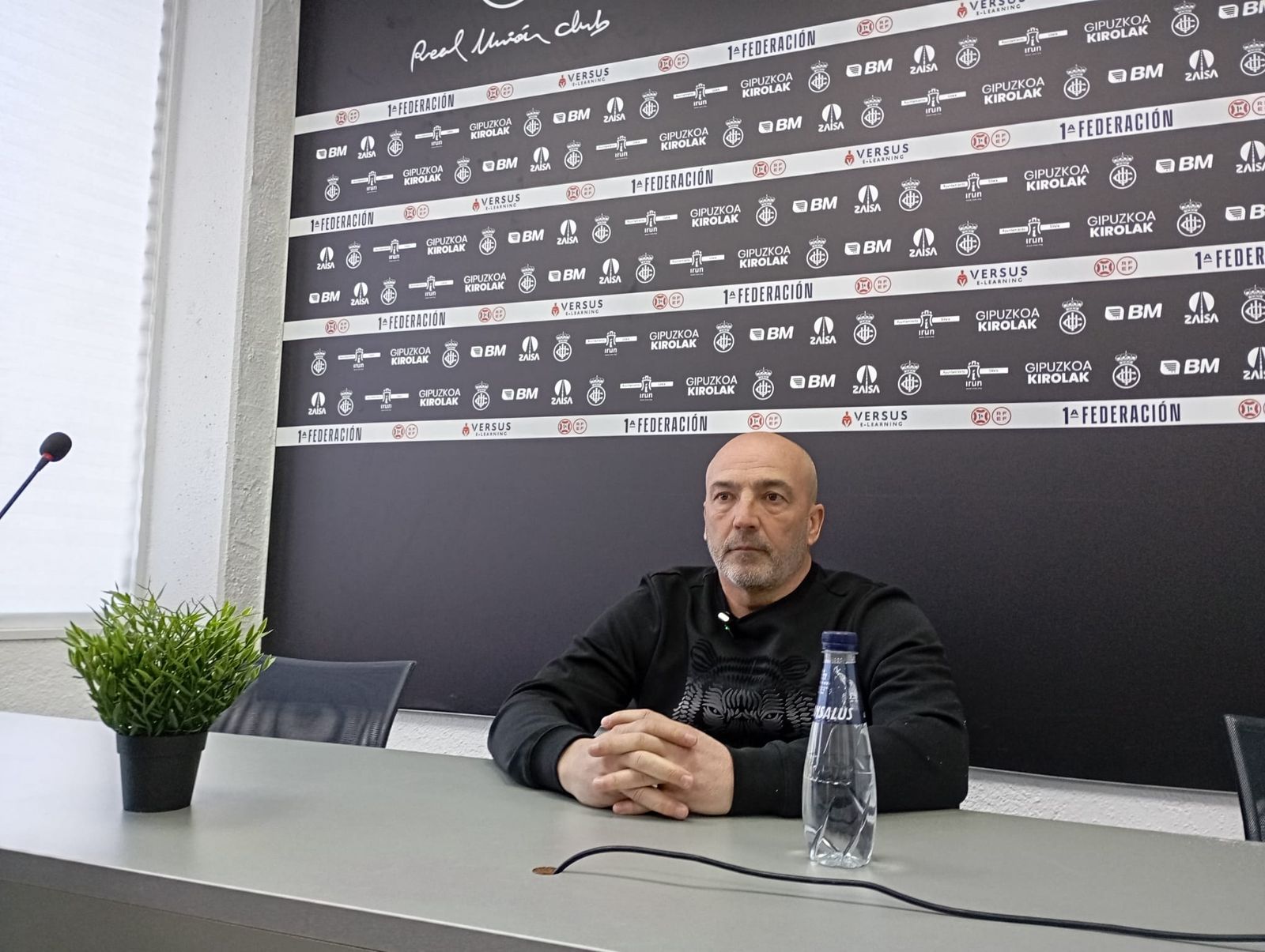 Juan Sabas en rueda de prensa postpartido Real Unión de Irún.