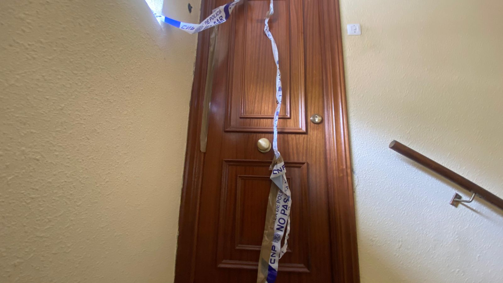 GALERÍA | Casa situada en el barrio de El Carmen donde han liberado a una mujer que llevaba un mes atada de pies y manos en una buhardilla