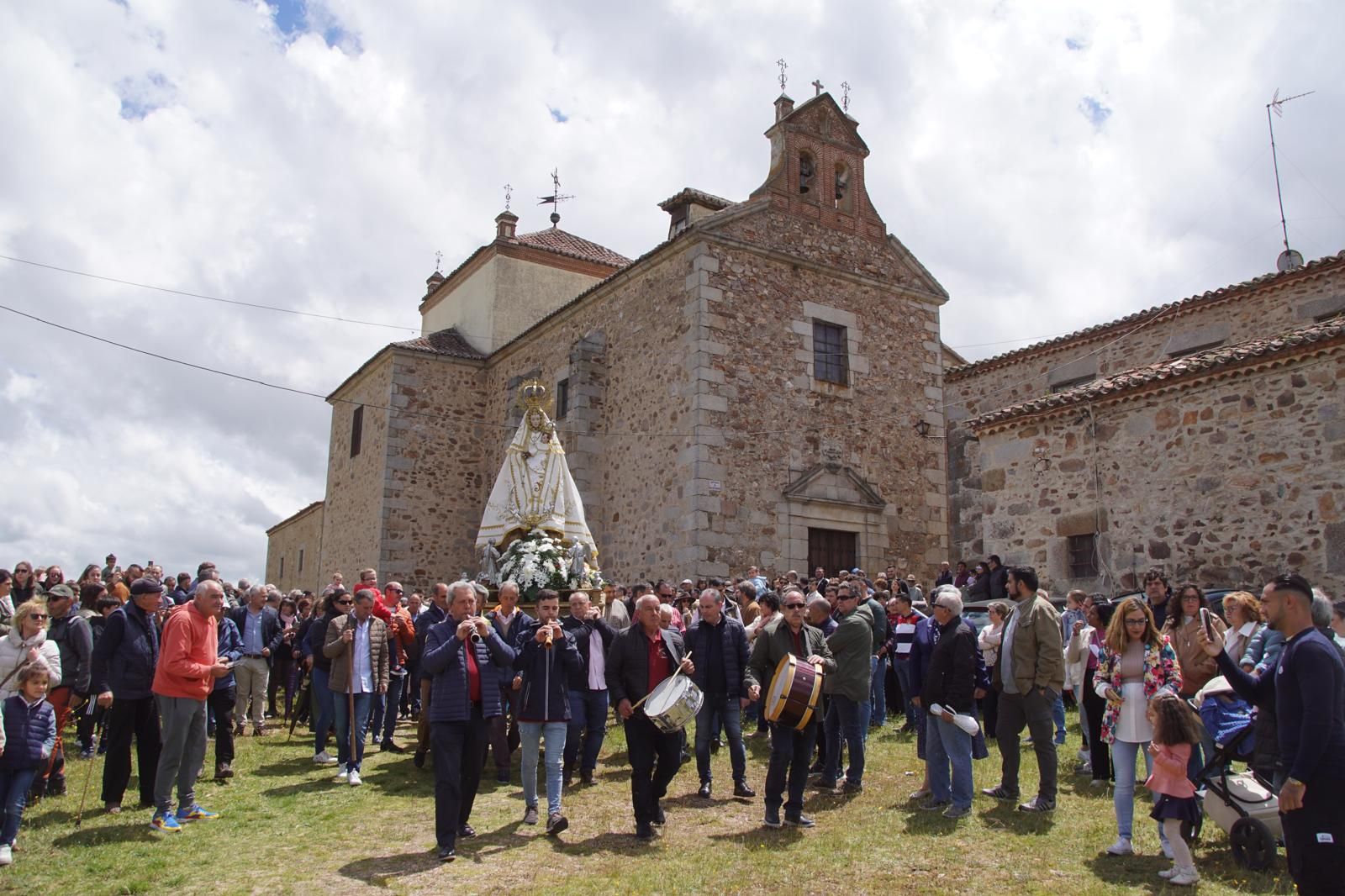 whatsapp-image-2024-05-19-at-14-19-45-3