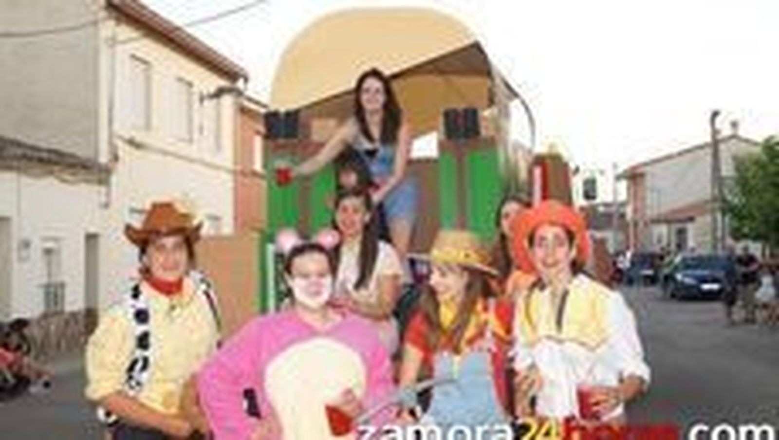 Consulta el calendario de fiestas de agosto en la provincia