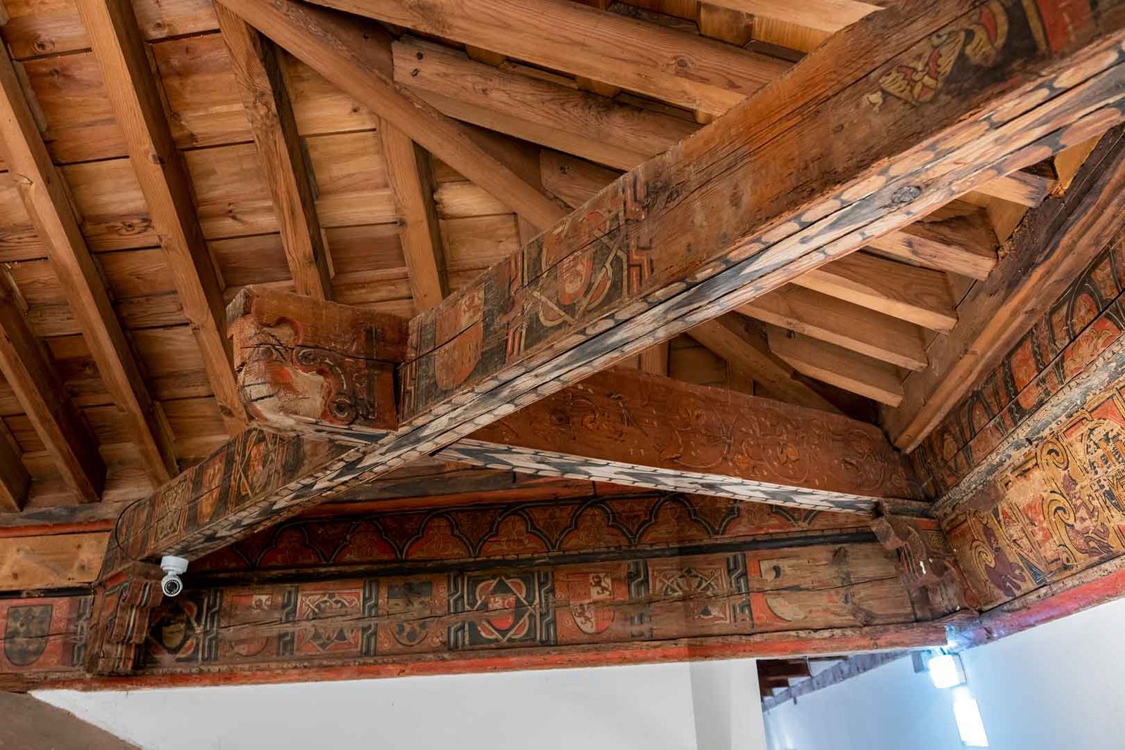 Artesonado Santa Clara. Foto Museo Las Claras Artesonado Santa Clara. Foto Museo Las Claras