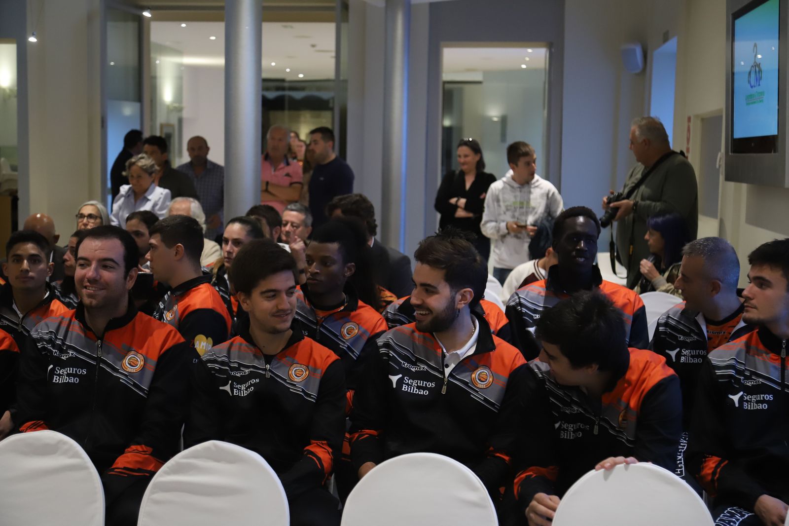 el-zamarat-presenta-de-forma-oficial-a-su-plantilla-para-la-proxima-temporada-5