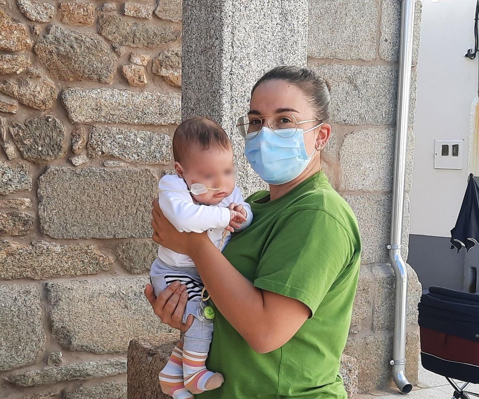 Cristina Rodríguez con su hijo Miguel