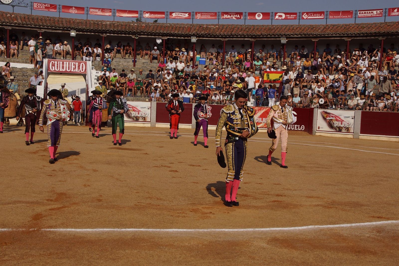 En imágenes la despedida de los ruedos de El Capea en Guijuelo