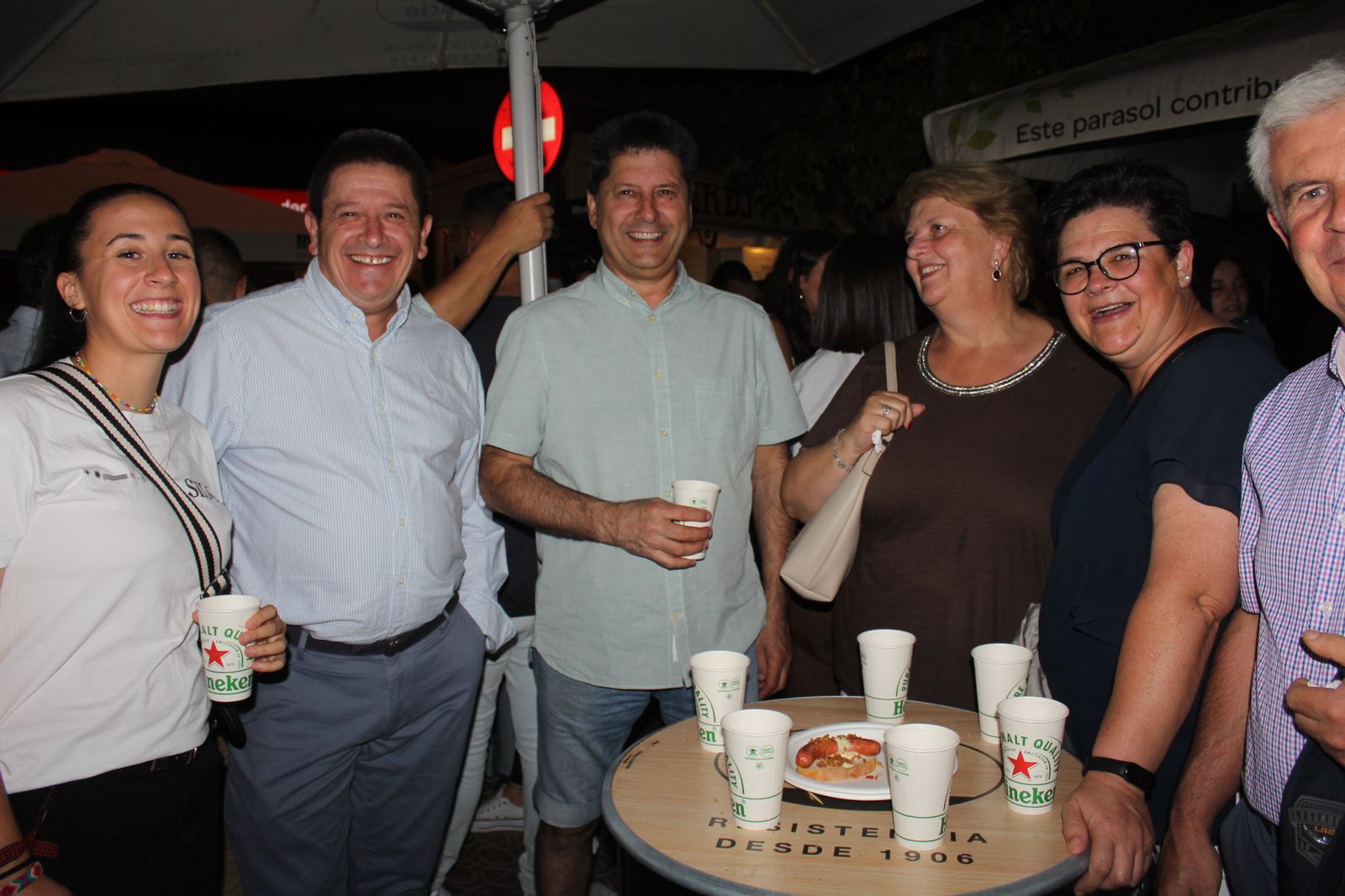 Ambiente en la Feria de Día en la tarde de este jueves
