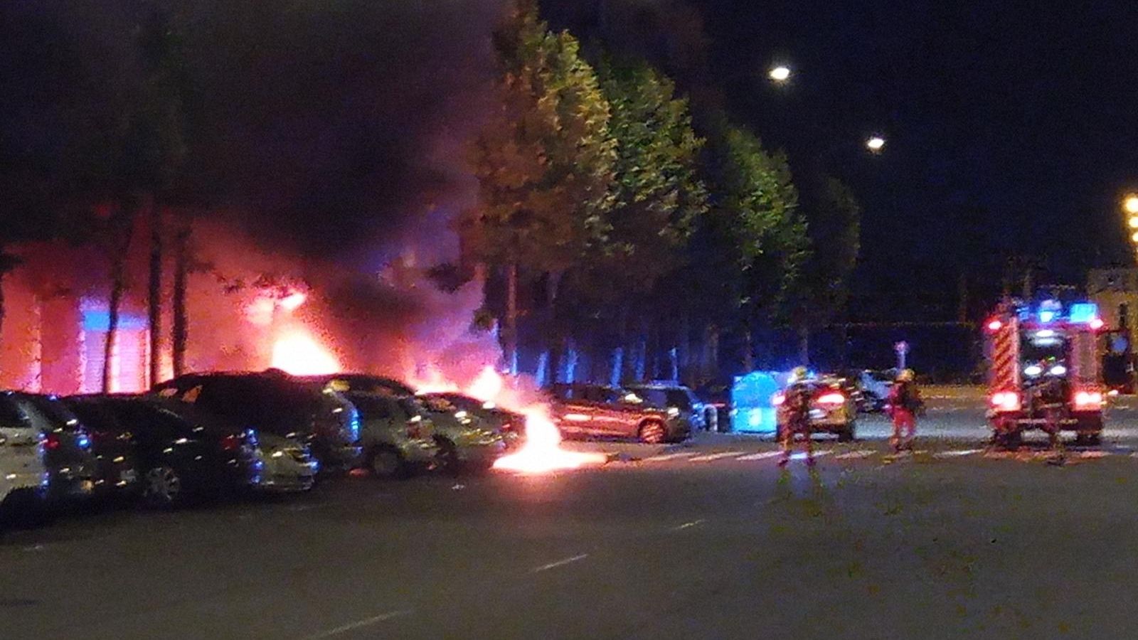 Arde un vehículo en El Zurguén