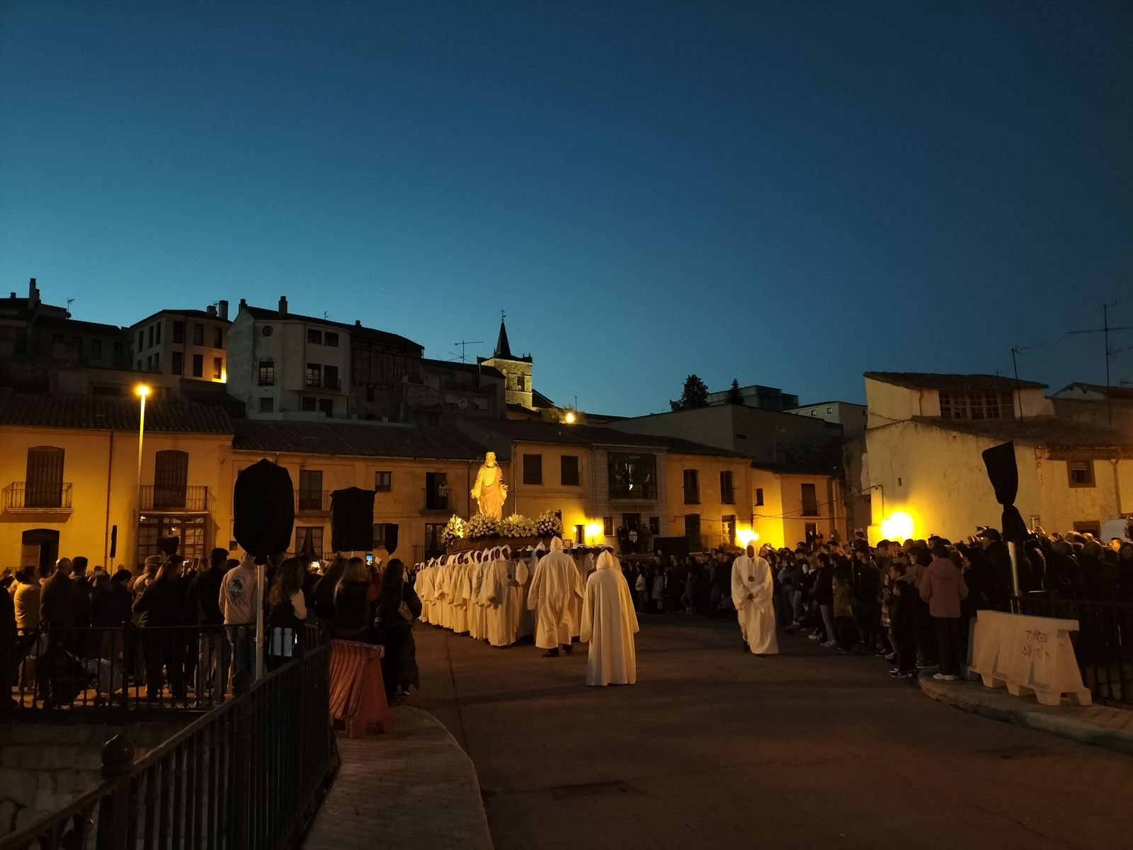 hermandad-penitencial-de-nuestro-senor-jesus-de-luz-y-vida-8