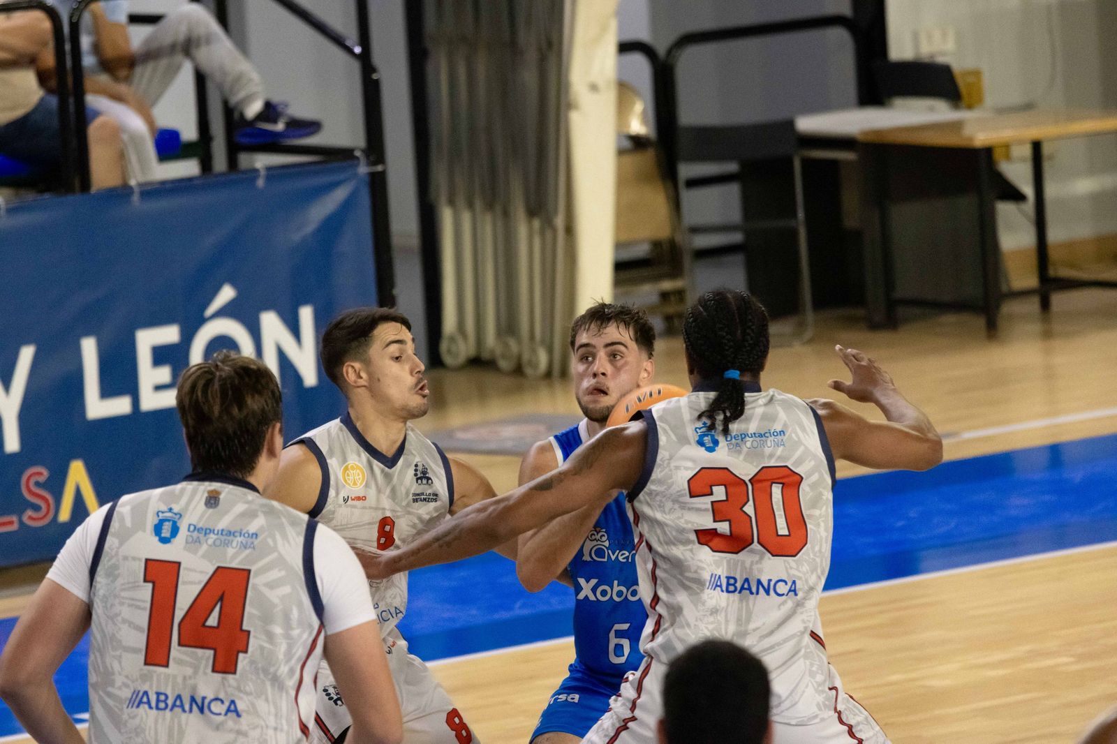 Perfumerías Avenida – Santo Domingo Betanzos