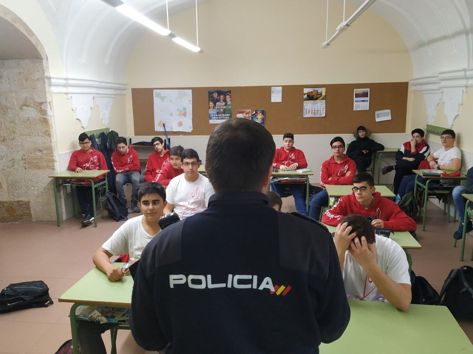 PoliciaSeminario