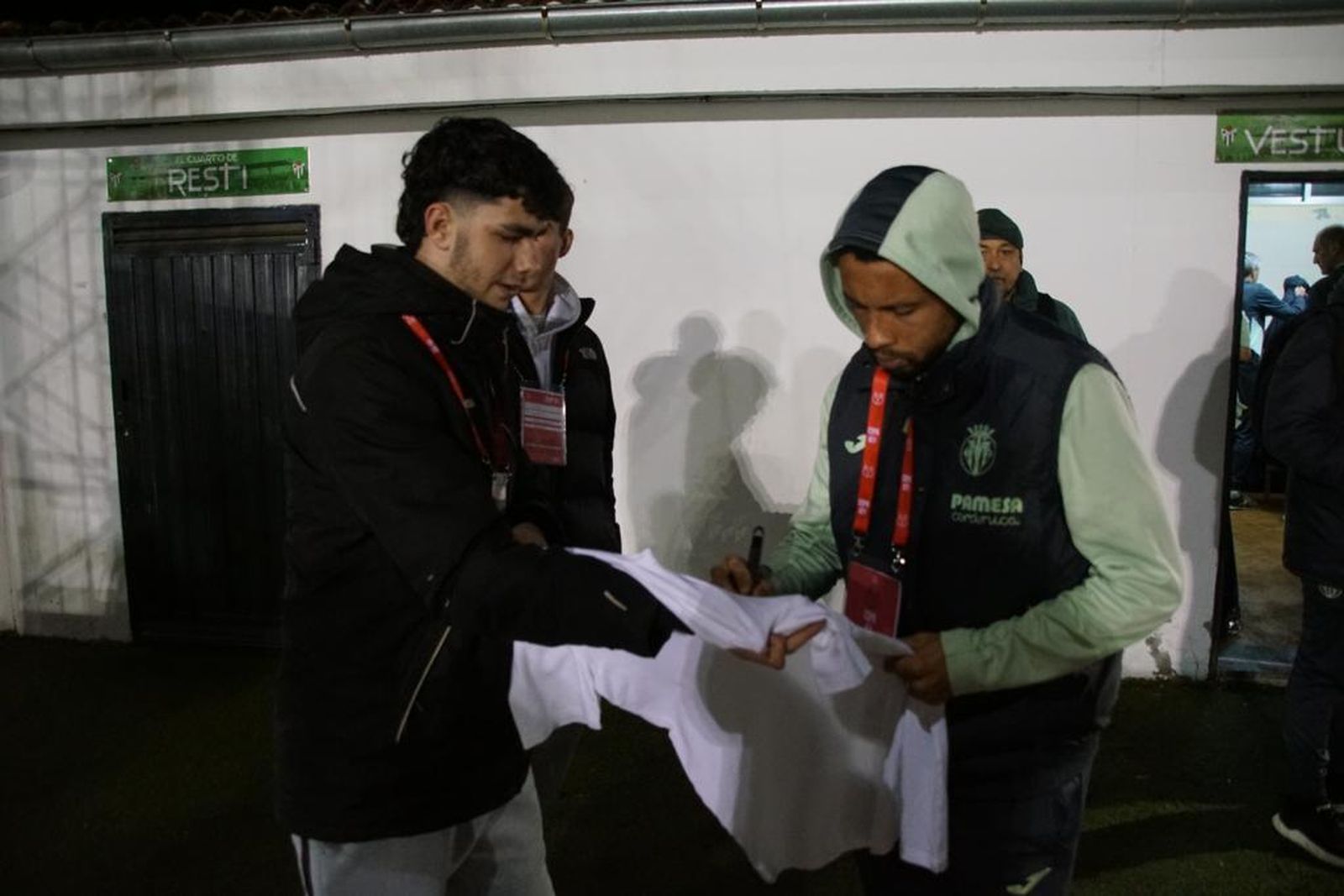 09bf810c-cad4-4e65-9357-b62a61407d9f