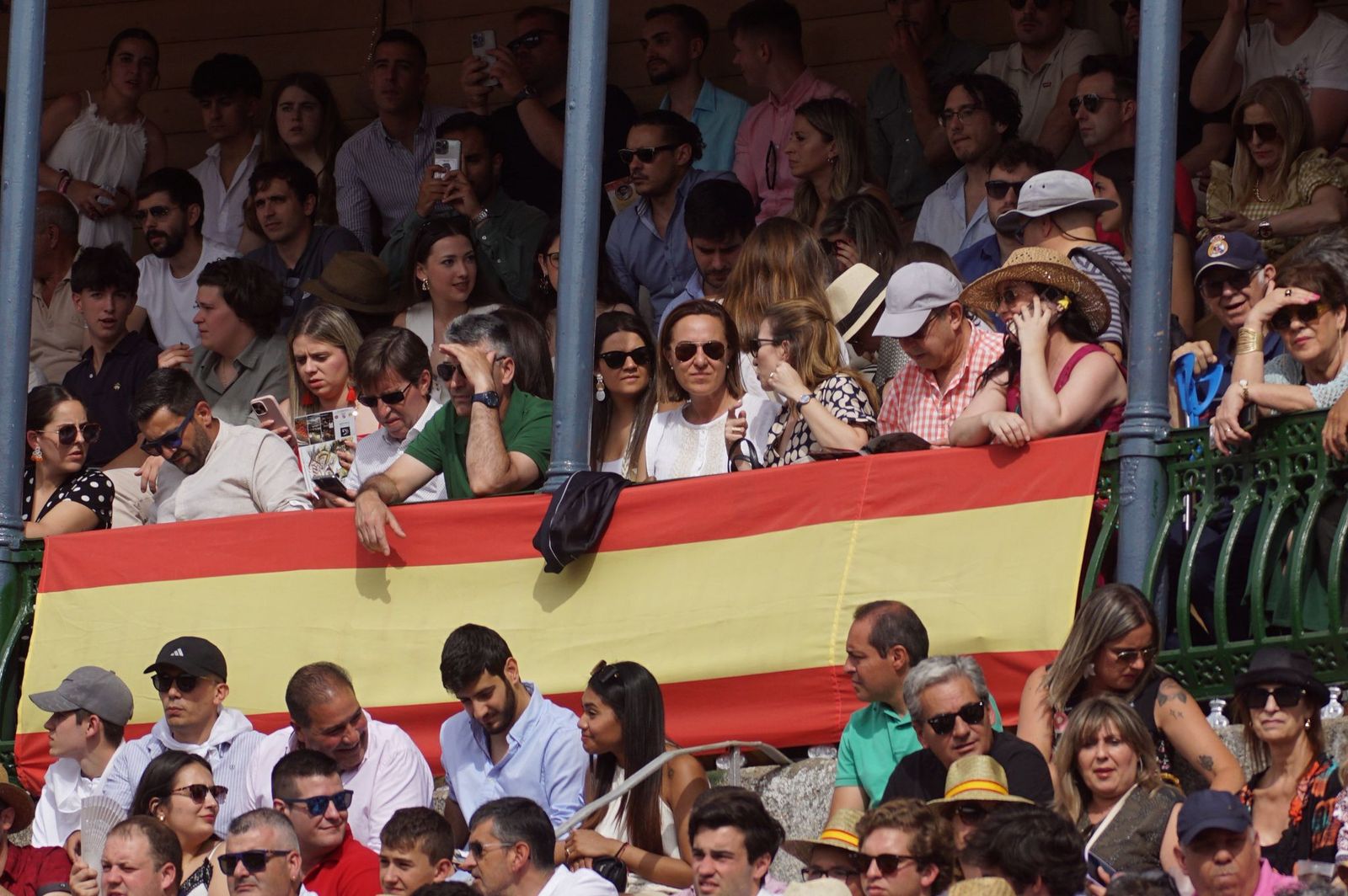 whatsapp-image-2025-06-14-at-21-31-09-2