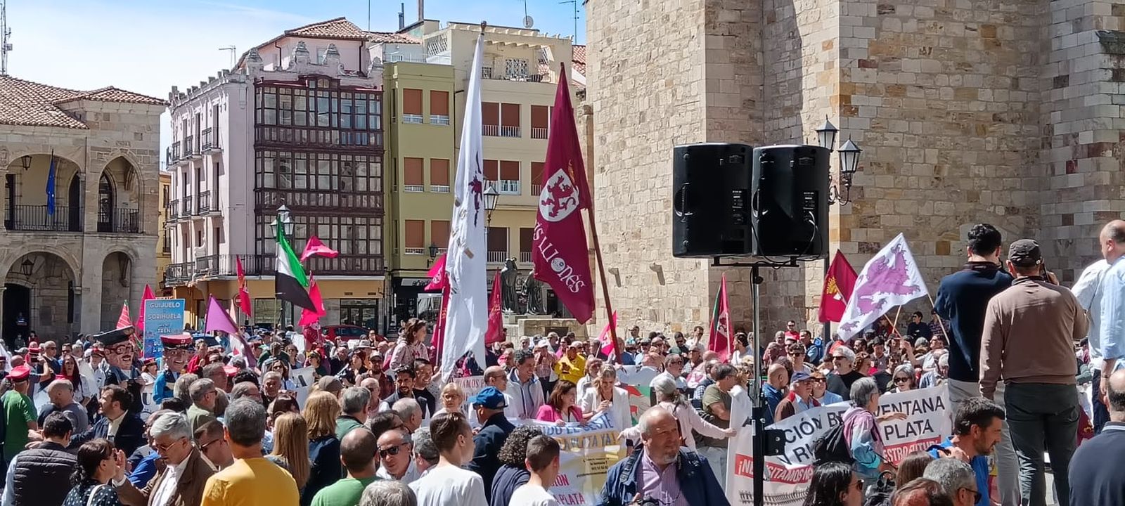 Concentración por la Ruta de la Plata